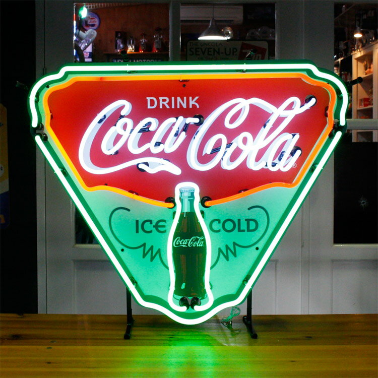 看板 照明 ネオンサイン COCA-COLA コカ・コーラ ICE COLD トライアングル 縦58×横71×奥行16cm（デザイン部縦57×横69cm） ネオン管 オフィシャルライセンス インテリア アメリカン雑貨