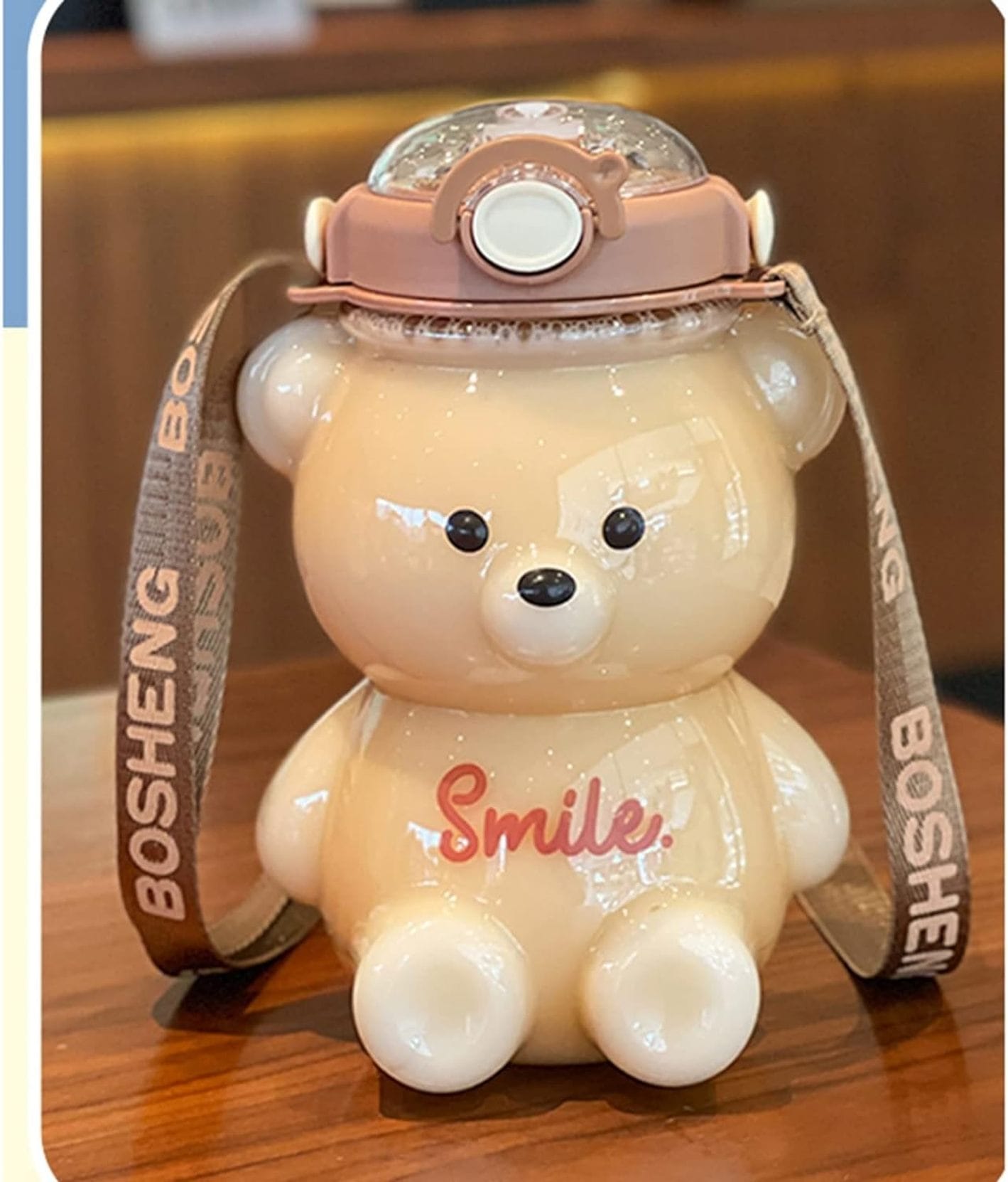 熊の形 水筒 クリアボトル ストロー 面白い マグボトル ウォーターボトル クマ ワンタッチ キッズ 子供用 女の子 かわいい ベルト付き 直飲み ジム 水分補給 ケータイ 遠足 旅行 便利 アウトド