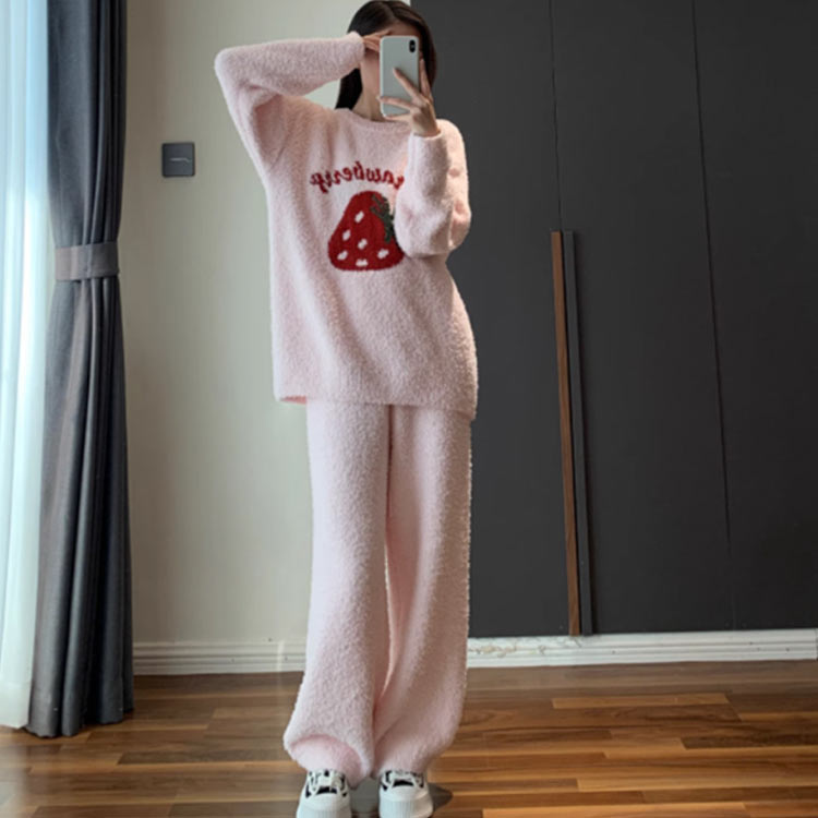 送料無料 ボアパジャマ 暖かい ルームウェア レディース ふわふわ もこもこ パジャマ 部屋着 春 秋 冬 長袖 上下セット イチゴ柄 かわいい ゆったり おしゃれ 寝間着 ナイトウェア 誕生日 プレゼント ギフト 2