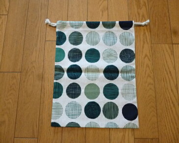 【ハンドメイド】巾着袋 北欧系ドット柄 (大)体操服入れ・シューズバッグ・コップ入れ・小物入れ【小学校 保育園 幼稚園 入園入学 旅行 整とん お揃い】