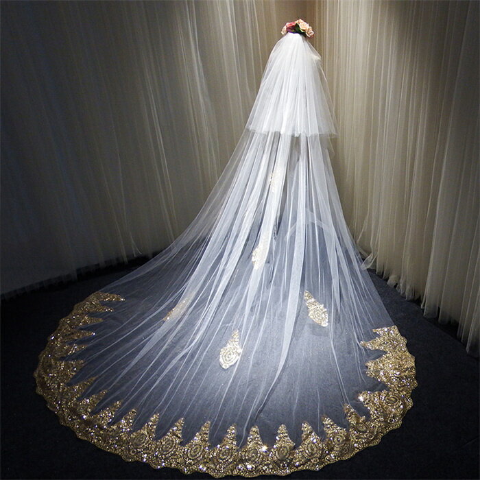 ウェディング ベール ロング ウェディングベール ロング ベールロング 結婚式 挙式 二次会 パーティー ウェディングドレス ウェディング小物 チュール ブライダル 豪華 ゴールド レース コーム付き 3m