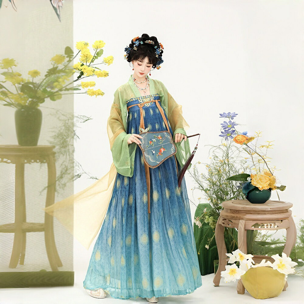 Rakuten - 漢服 中国古風 中華服 唐装漢服 漢服仙女 チャイナ服 古風 チャイナドレス コスプレ衣装 仮装 学園祭 中国古代衣装 女性 唐装 舞台衣装 コスチューム一式 写真撮影 伝統模様