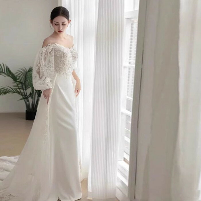 ウエディングドレス 二次会 長袖 ウェディグドレス Aラインドレス 海外挙式 前撮り 後撮り 花嫁二次会 大きいサイズ 結婚式 ブライダル 披露宴 パーティードレス ロングドレス エンパイア トレーン