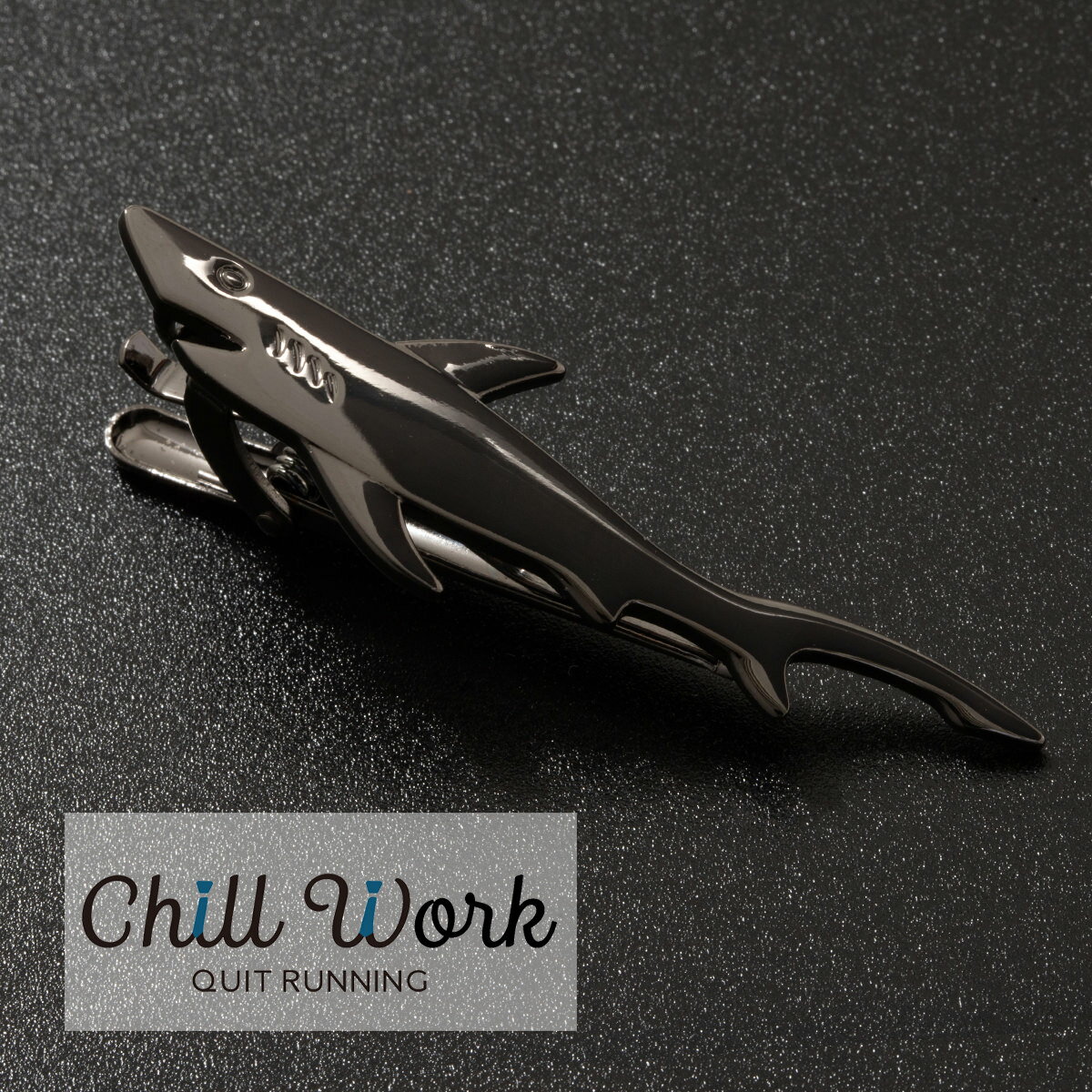 ステンレス タイクリップ タイピン シャーク メタルブラック 英国ブランド Chill Work チルワーク オリジナル 祝い 卒業式 父の日 ギフト プレゼント メンズ 父の日