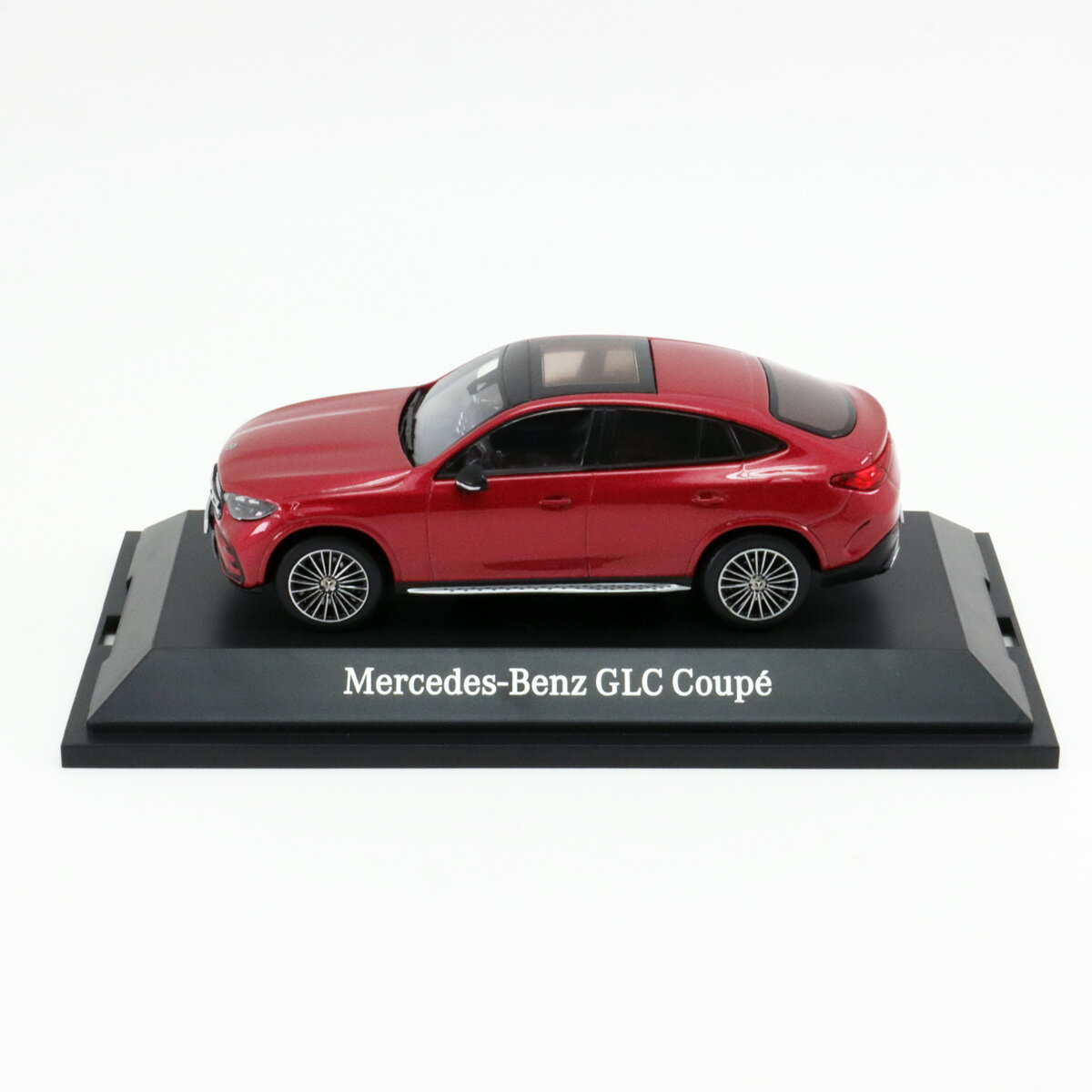 メーカー：ヘルパ スケール：1/43 車種：メルセデス ベンツ GLCクラス Coupe (C254) 年式：2023年 カラー：レッド 品番：B66960649