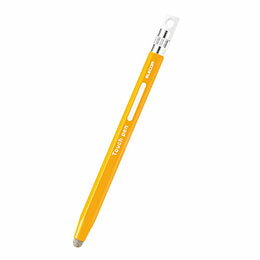 鉛筆と同じように親指、人差し指、中指の3点で軸を捉えられる、持ちやすい子ども向け鉛筆型タッチペンです。■鉛筆と同じ六角形なので転がりにくく、持ちやすい形状となっています。 ■一般的な鉛筆と同じ太さのため、ペンケースに収納が可能です。 ■名前を入れるスペースが付いており、お子様がタッチペンを紛失してしまうのを防ぎます。 ■導電繊維をペン先に採用し、滑らかな操作性を実現したタッチペンです。 ■指先でのタッチ操作と違い、液晶画面を汚さずに操作可能です。 ■タッチ操作はもちろん、スライド操作も快適に行えます。 ■※フィルムの種類によっては、操作時にこすれ音が生じたり、ペンの反応が悪くなったりすることがあります。 ■強い筆圧のお子様でも、画面を傷つけにくい導電繊維のペン先となっています。 ■ストラップホールがあります。 ■ペン先が劣化した際に別売のペン先(P-TIPENSE)に交換できて、快適な操作感を維持できます。■対応機種:各種スマートフォン・タブレット ※特定のアプリ/ソフトをご使用の際に、専用タッチペンのみでの描写設定をされている場合はご使用できない場合があります。 ■外形寸法:長さ約120mm×ペン径約7mm、ペン先約5mm ■材質:ペン先:導電繊維、本体:アルミニウム ■カラー:イエロー