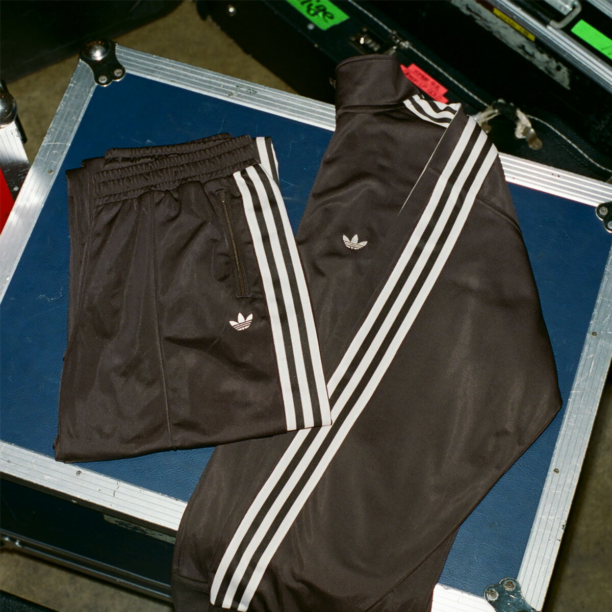楽天市場】adidas(カラーブラウン)(ジャージ|スポーツウェア 楽天市場】adidas(カラーブラウン)(ジャージ|スポーツウェア