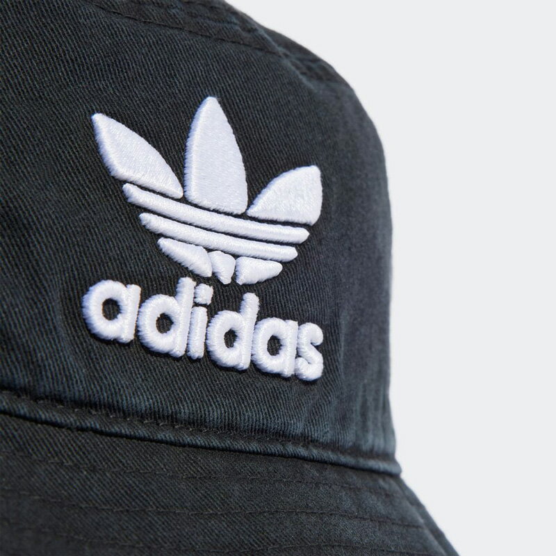 adidas『アディカラークラシックストーンウォッシュバケットハット』