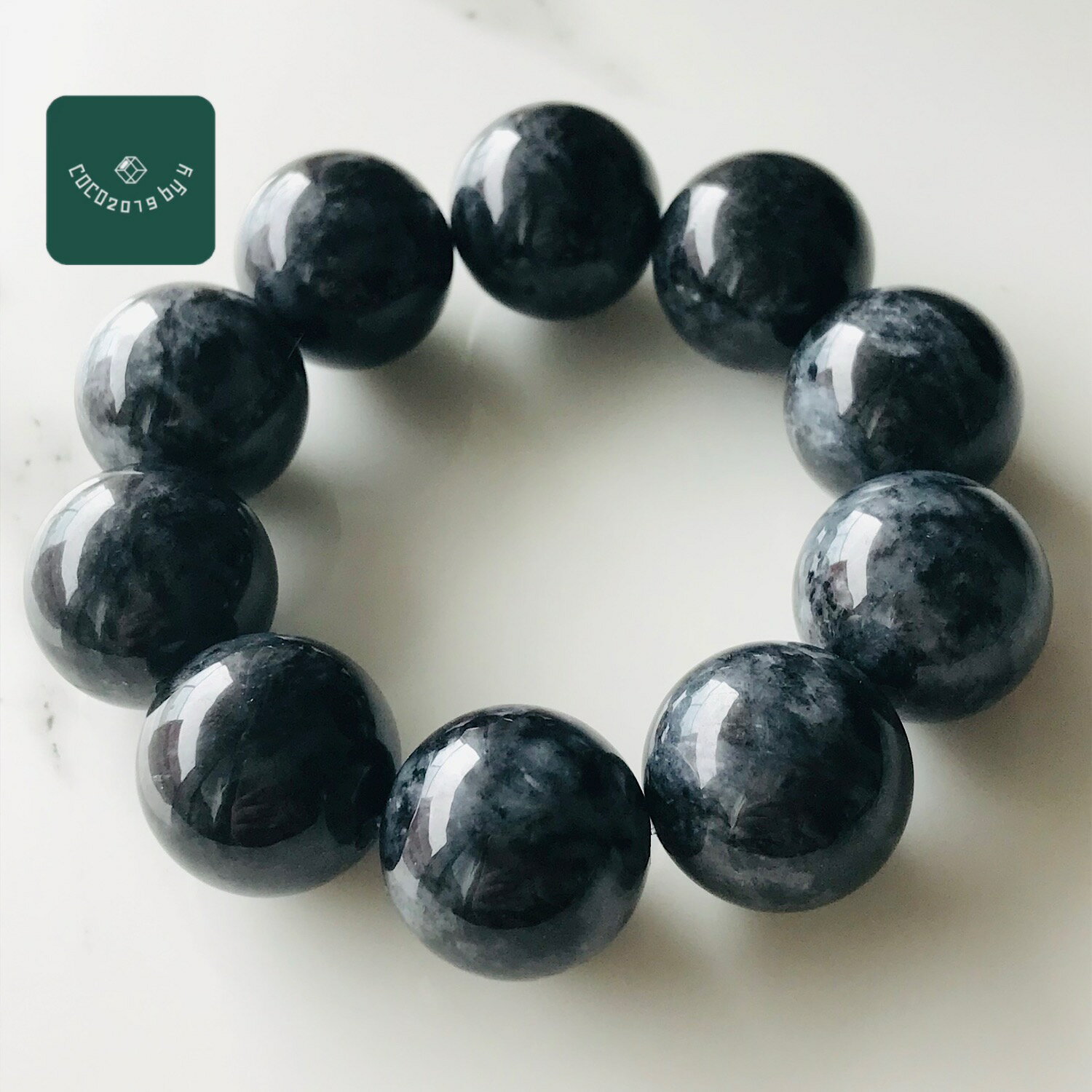 ミャンマー産 翡翠　ヒスイ　jade ブレスレット　大粒　白黒 一点もの　希少　ヒスイ ひすい パワース..