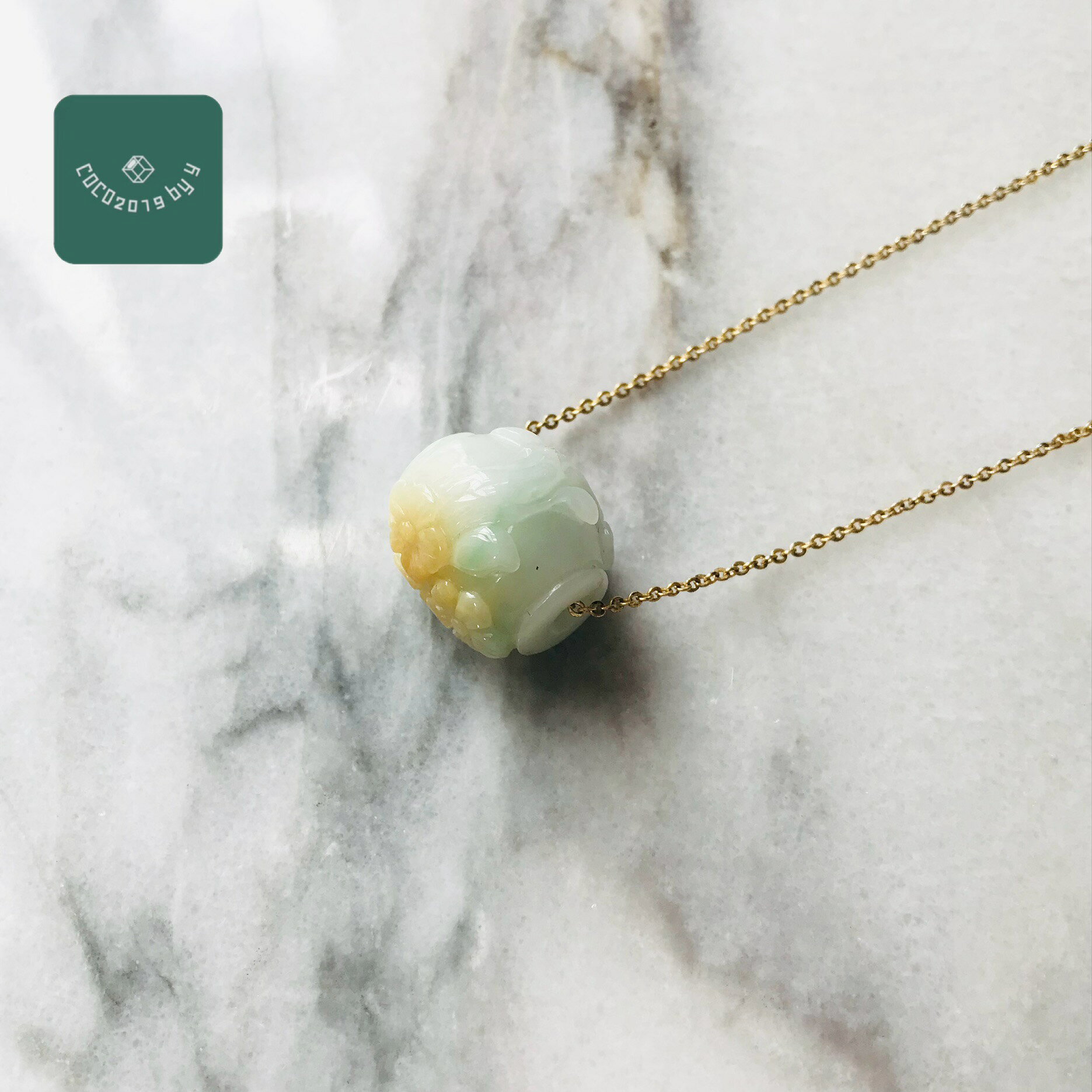 ミャンマー産 翡翠　ヒスイ　jade ペンダントトップ　一点もの　希少　天然石　 ヒスイ ひすい パワーストーン hisui 本翡翠 翡翠専門店 アクセサリー ネックレス　ジュエリーカービング　黄