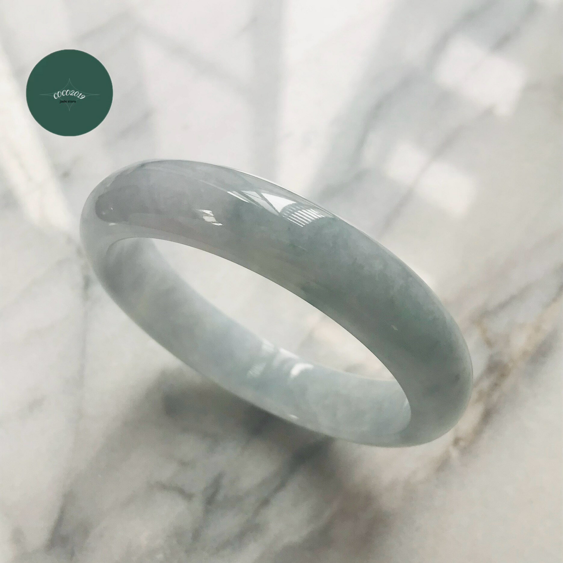 ミャンマー産　翡翠　ヒスイ　バングル　一点もの　55.0mm ひすい パワーストーン hisui 本翡翠 アクセ..