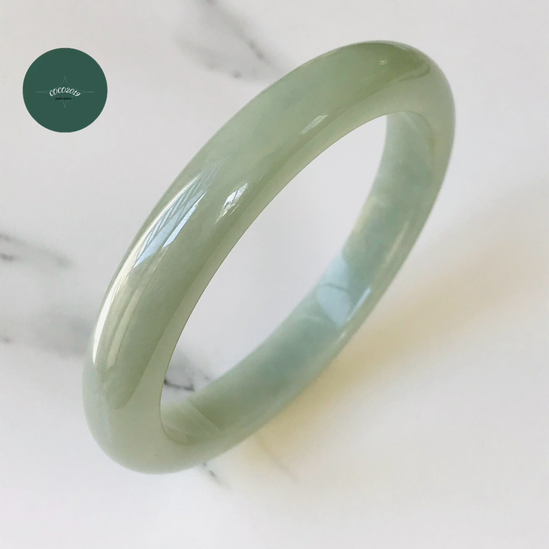 ミャンマー産　翡翠　ヒスイ　バングル　一点もの　希少　57.8mm　ひすい パワーストーン hisui 本翡翠..