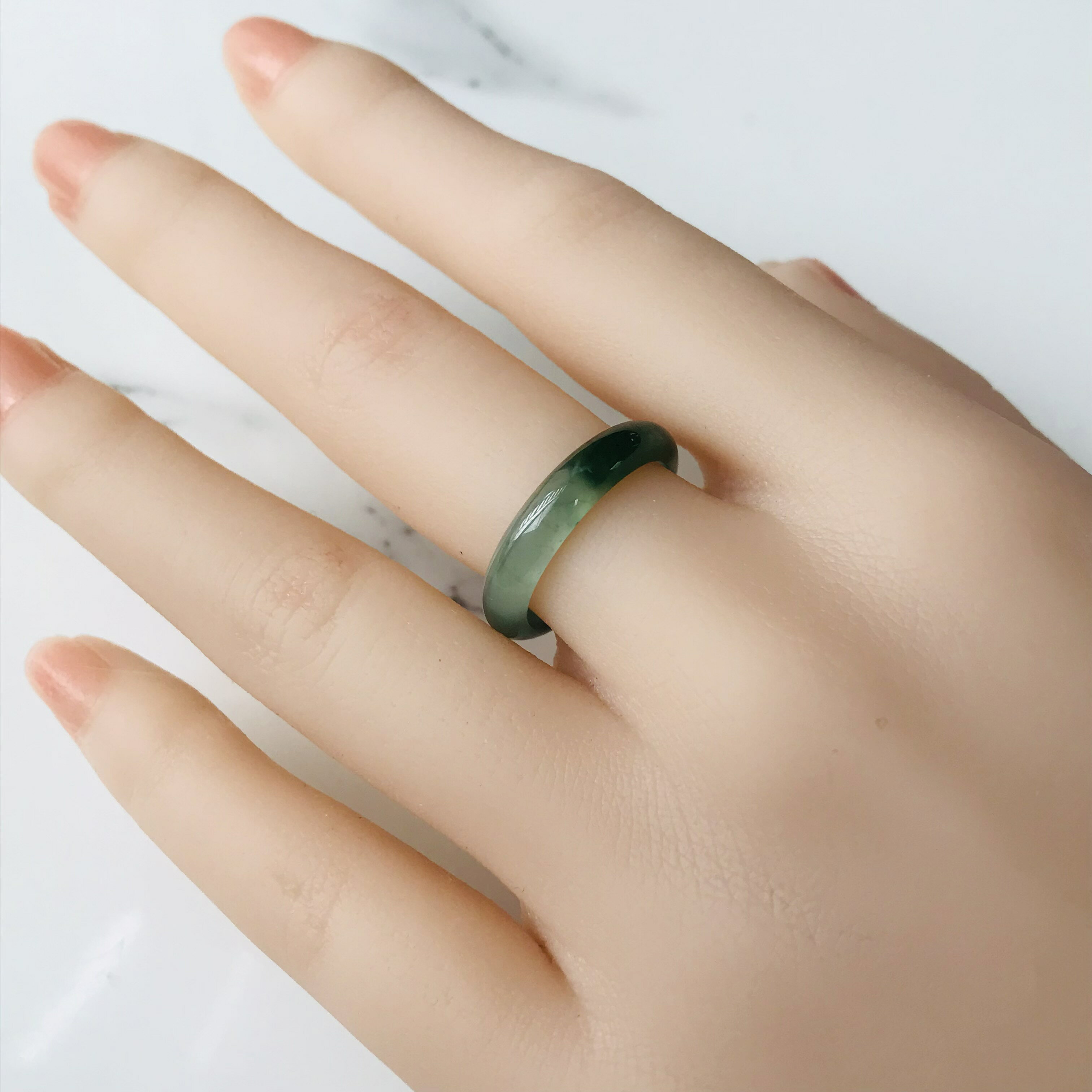 グアテマラ産 翡翠　ヒスイ　jade くりぬき　リング　天然石　一点物　13号　ヒス...