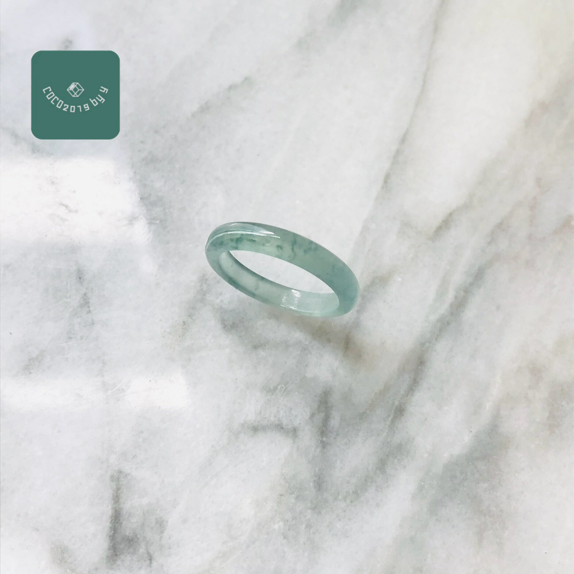 乐天商城 - グアテマラ産 翡翠　ヒスイ　jade くりぬき　リング　天然石　一点物　12号　ヒスイ ひすい パワーストーン hisui 本翡翠 翡翠専門店 アクセサリー 青緑　戒圈 大人かわいい