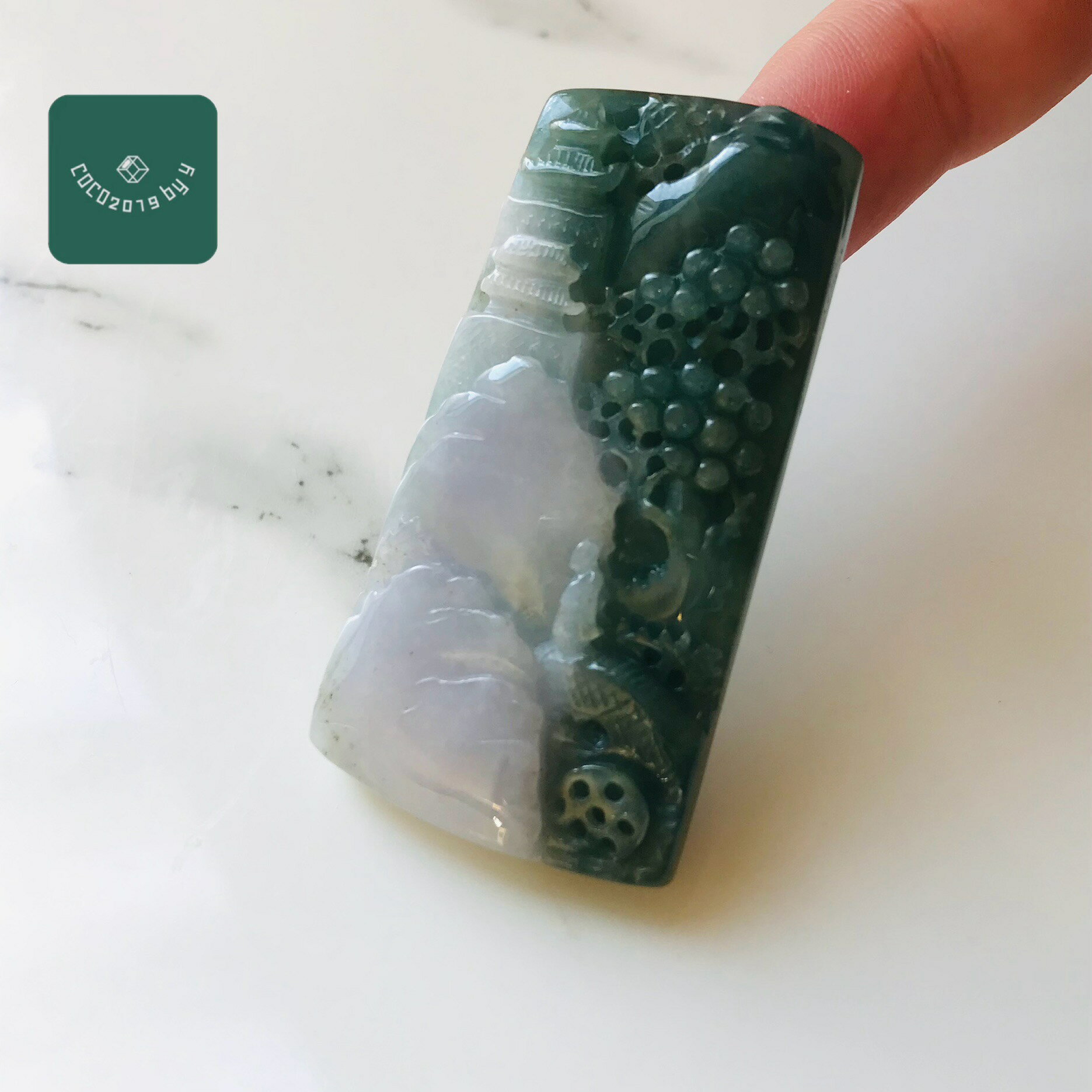 ミャンマー産 翡翠　ヒスイ　jade 高品質　ペンダントトップ　ネックレス　彫刻　一点もの　希少　天然石　 ヒスイ ひすい パワーストーン hisui 本翡翠 翡翠専門店 アクセサリー　山水