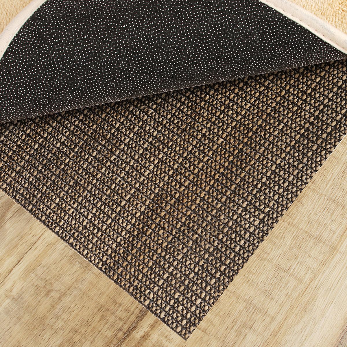 【送料無料】FACIACC 滑り止めシート 滑り止めマットすべりどめ シート 120*180cm 自由カット ずれ防止..