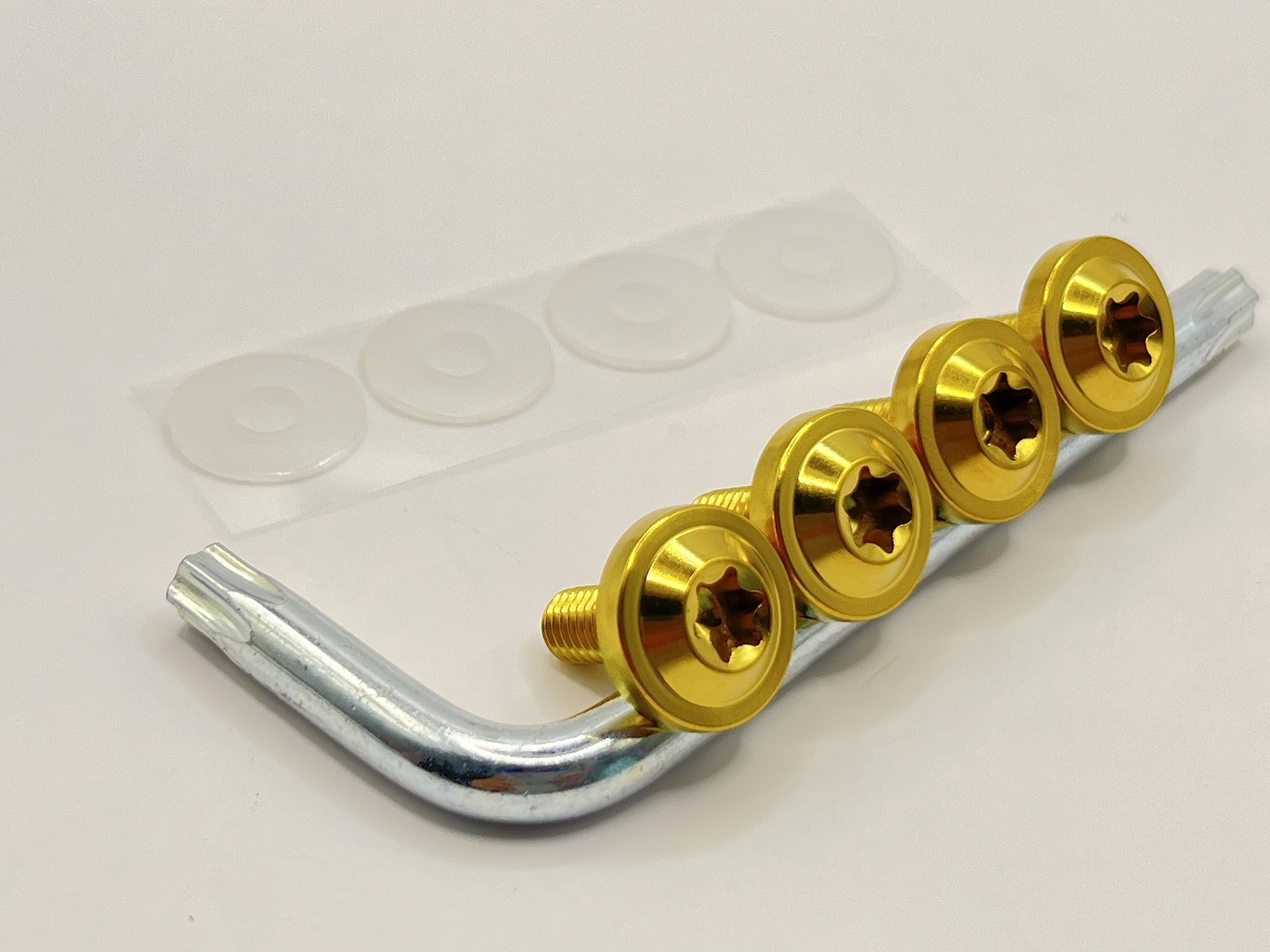 【送料無料】Kuroobaa 車用 ナンバープレートボルト チタン製 ナンバーフレーム 車用ナンバー ...