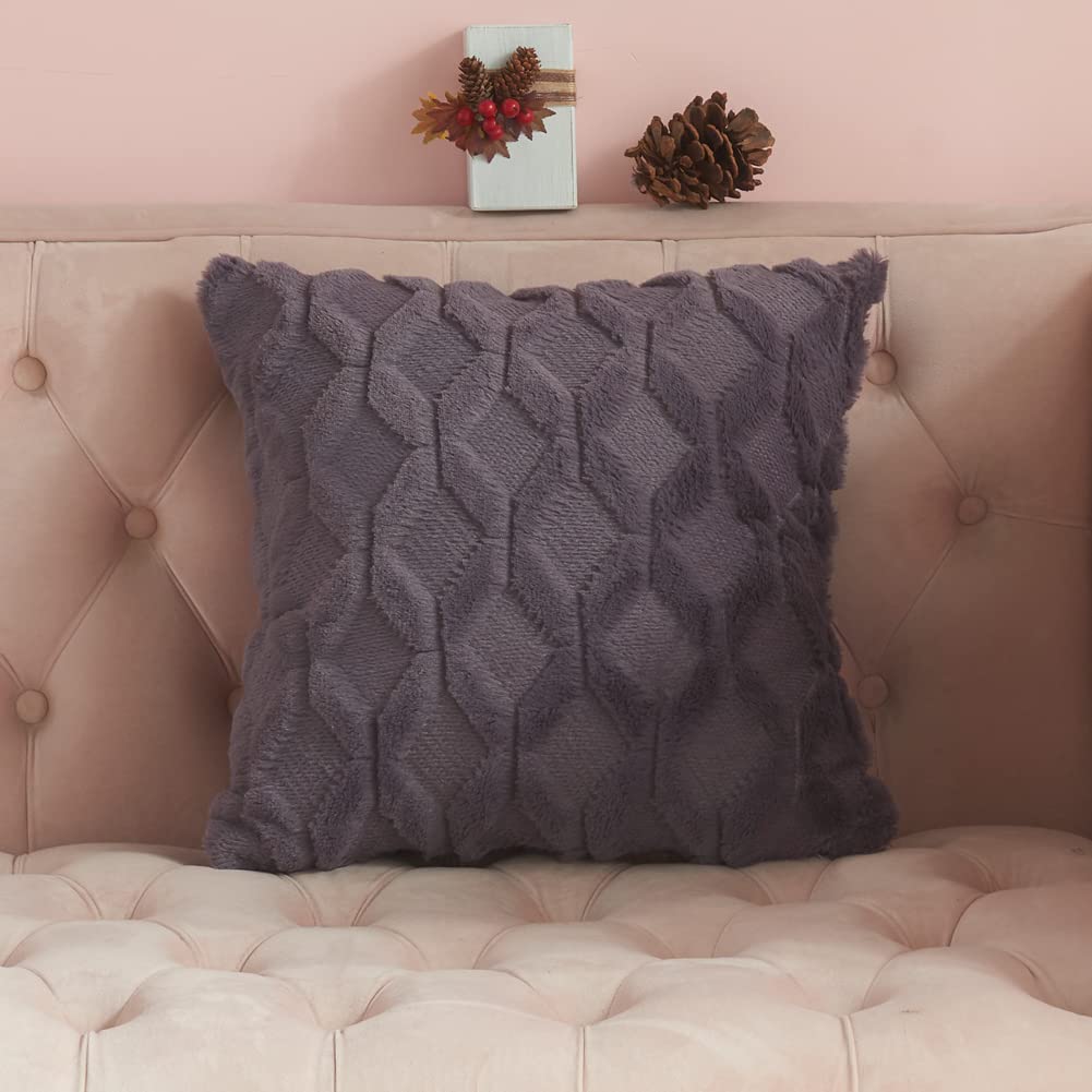 【送料無料】YunJeude クッションカバー 65x65cm 北欧 2枚セット フェイクファー ベ ...