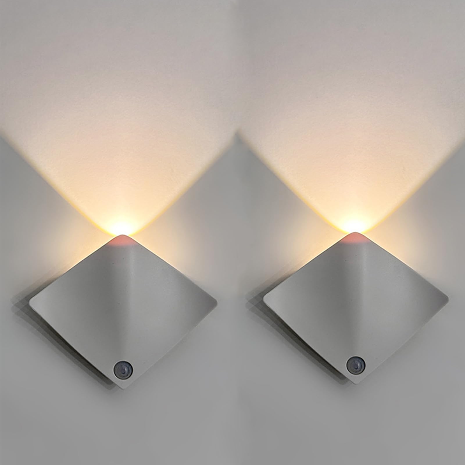 【送料無料】CLEAYODO LEDライト 照明 間接照明 室内 人感センサーライト 人体センサー 人体センサーラ..