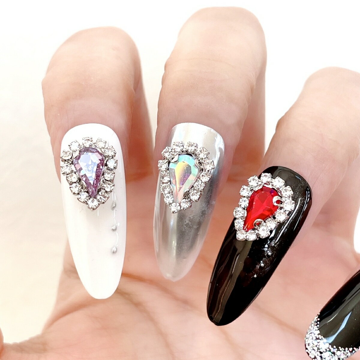 おしゃれな ネイルパーツ セルフネイル ハンドメイドdiyパーツ ドロップ ジュエリー ストーン メタルパーツ 雫 涙型 ジュエリーチャーム ビジュー ネイル用品 マスクチャーム 囲みラインストーンパーツ 国内外の人気集結 デコ パーツ ネイル Saboe ジェルネイル