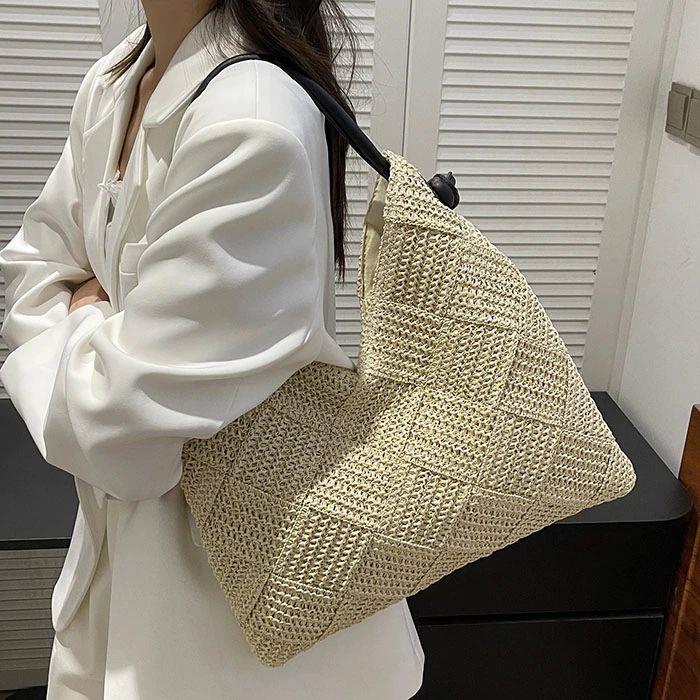 Rakuten - かごバッグ 夏 トートバッグ レディース 大容量 夏バッグ 大きめ 編みバッグ 肩掛けバッグ トート カゴバッグ マグネット 籠バッグ 軽量 軽い ビッグバッグ 大人可愛い 海 浴衣 夏祭り 夏バッグ 浴衣バッグ 旅行 ビーチ リゾート オフホワイト 送料無料