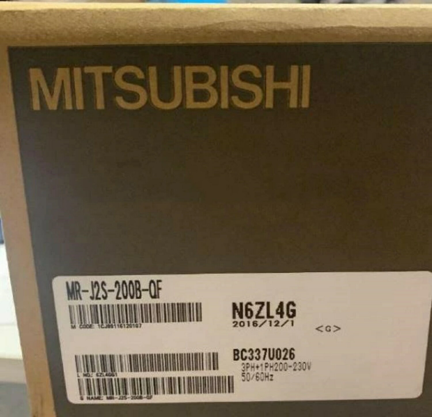 Rakuten - 新品★東京発★適格請求★税込 MITSUBISHI/三菱 MR-J2S-200B-QF サーボアンプ★6ヶ月保証