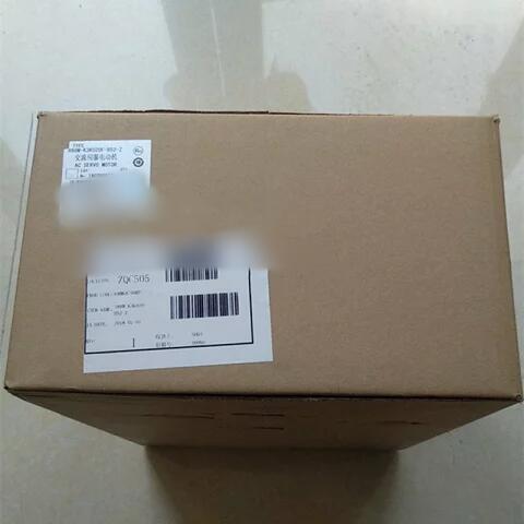 Rakuten - 新品★東京発★適格請求★税込★OMRON オムロン R88M-K3K020H-BS2-Z 用 サーボモーター ★6ヶ月保証