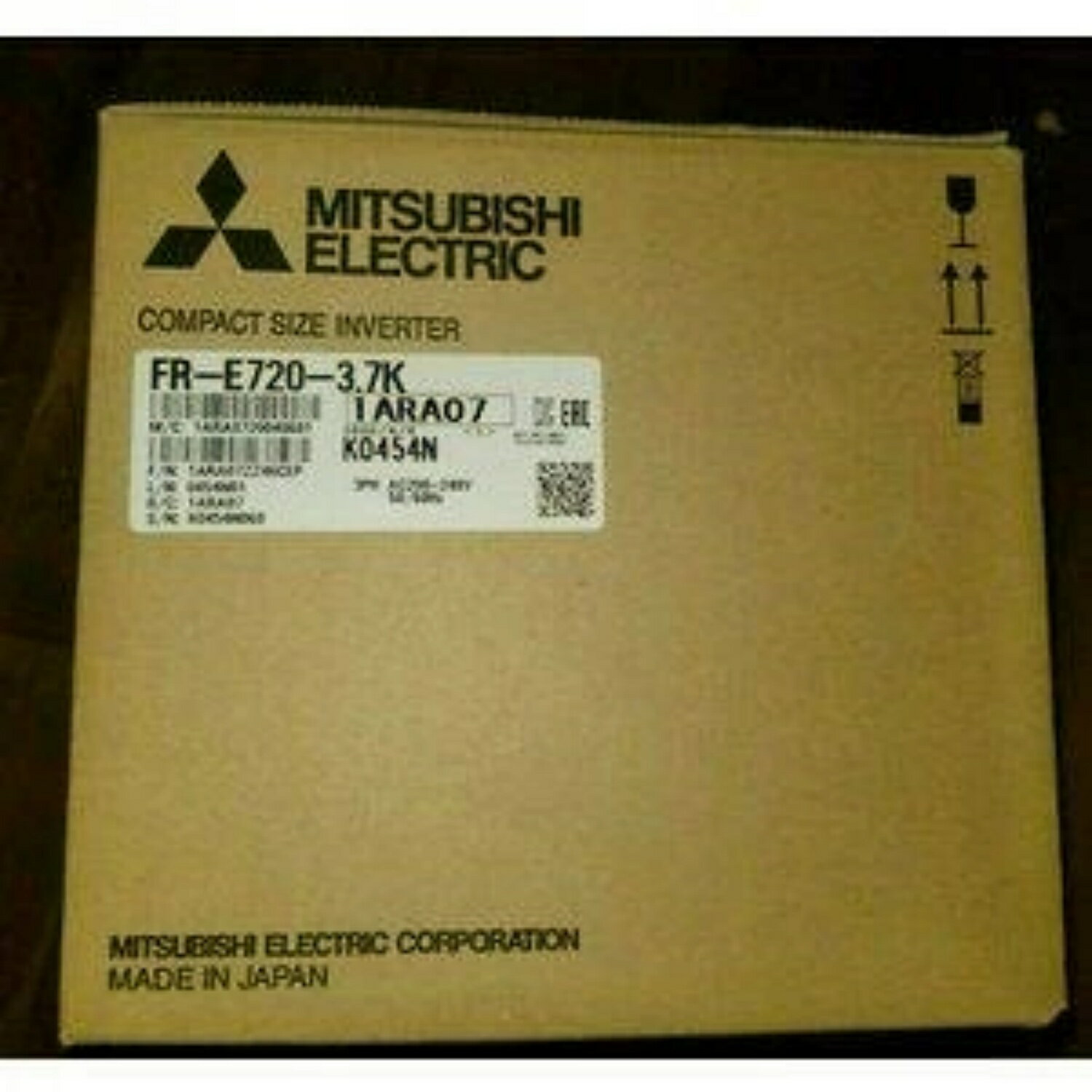 Rakuten - 新品★東京発★適格請求★税込 MITSUBISHI 三菱電機 FR-E720-3.7K★6ヶ月保証