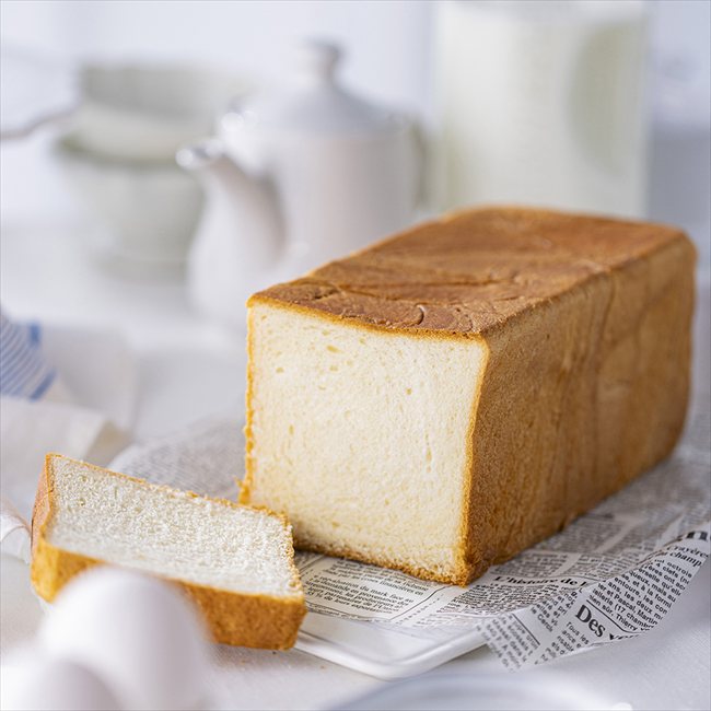 北海道産牛乳のミルキーな香りが口いっぱいに広がる、幸せデニッシュパン北海道ミルク スクエアデニッシュ ブレッド HMD-01 記念品 引出物 粗品 ブライダル 結婚式 プレゼント 母の日 父の日 クリスマス バレンタインデー