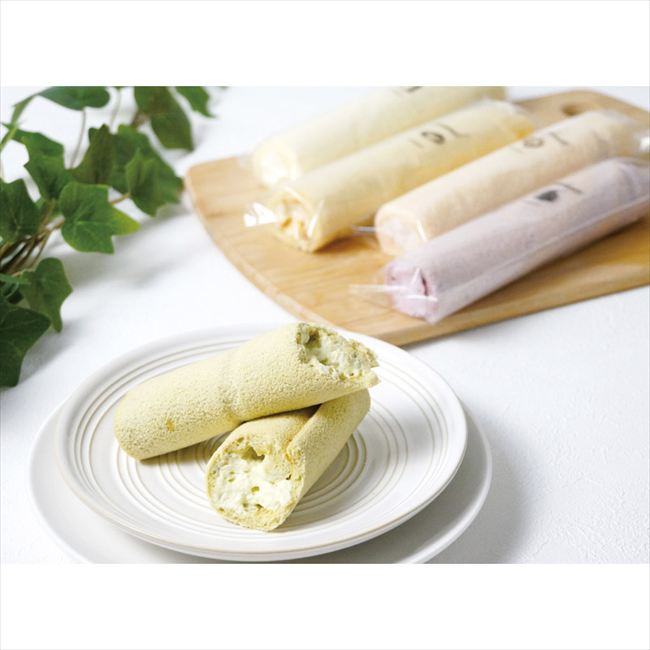 贈り物専門店ココイロギフトの「乳蔵」 5種のふわふわスティックロールケーキ 440329 内祝 内祝い お祝 御祝 記念品 出産内祝い プレゼント 快気祝い 粗供養 引出物｜アングル2
