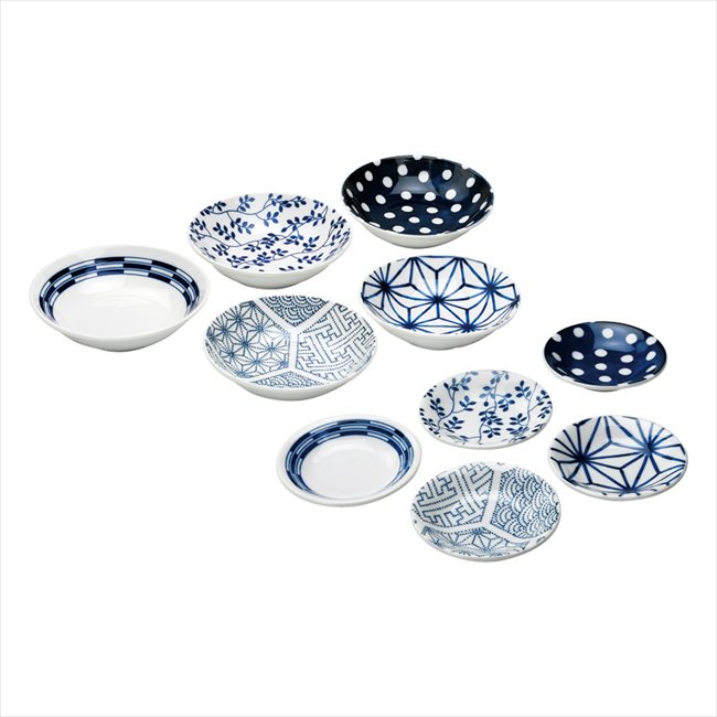 ■商品紹介：日本になじみ深い小紋柄の小鉢と小皿のセットです。家庭用食洗機使用可。 ■商品内容：小鉢（径14×3.8cm）・小皿（径10.2×2cm）×各5・磁器 ■パッケージサイズ：20.5×16×16.5cm ■重量：約1.5kg ■生産...