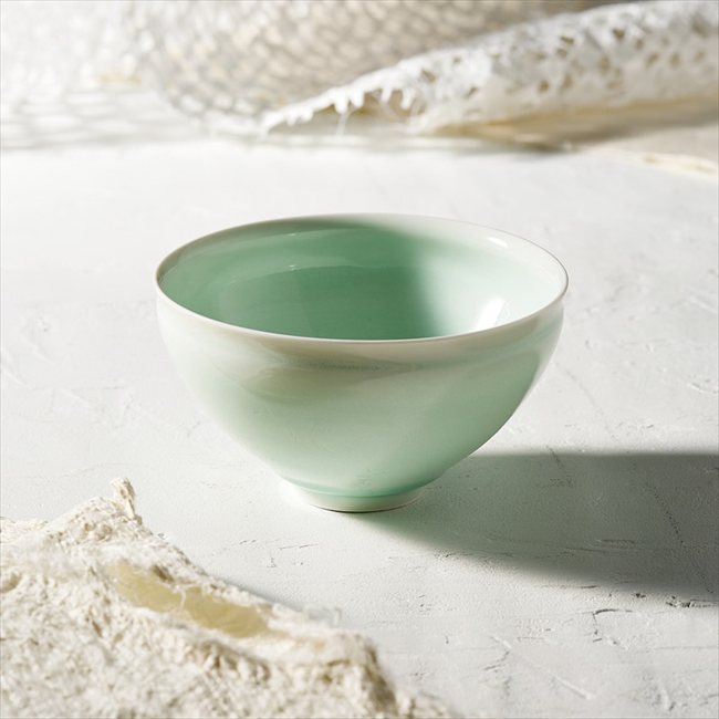 波佐見焼 日展作家山口正右ヱ門作 抹茶碗 009-306M 内祝 内祝い お祝 御祝 記念品 出産内祝い プレゼント 快気祝い 粗供養 引出物