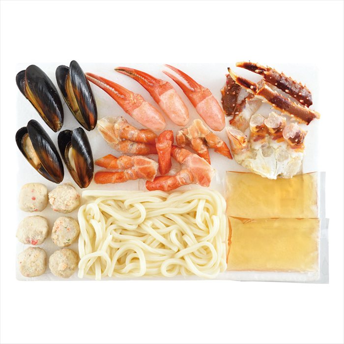 ■お歳暮専用商品となります。商品出荷日：11月4日から12月10日ごろ ムール貝×4、紅ずわいがに爪・かに入つみれ・えび入つみれ×各3・鍋たれ（50ml）×2、生たらばがにカット・紅ずわいがにカット（各100g）・うどん（250g）×各1 ■商品紹介：北海道産の紅ずわいやたらばがにをはじめ出汁のきいたスープに合う海鮮素材を詰合せました。 ■パッケージサイズ： ■商品重量（kg）：0.8 ■賞味期限・アレルゲン表示冷凍1ヶ月　卵・小麦・えび・かに メーカー希望小売価格はメーカーカタログに基づいて掲載しています ■さまざまなギフトアイテムをご用意しております。 内祝　内祝い　お祝い返し　ウェディングギフト　ブライダルギフト　引き出物　引出物　結婚引き出物　結婚引出物　結婚内祝い　出産内祝い 命名内祝い　入園内祝い　入学内祝い　卒園内祝い　卒業内祝い　就職内祝い　新築内祝い　引越し内祝い　快気内祝い　開店内祝い　二次会 披露宴　お祝い　御祝　結婚式　結婚祝い　出産祝い　初節句　七五三　入園祝い　入学祝い　卒園祝い　卒業祝い　成人式　就職祝い　昇進祝い 新築祝い　上棟祝い　引っ越し祝い　引越し祝い　開店祝い　退職祝い　快気祝い　全快祝い　初老祝い　還暦祝い　古稀祝い　喜寿祝い　傘寿祝い 米寿祝い　卒寿祝い　白寿祝い　長寿祝い　金婚式　銀婚式　ダイヤモンド婚式　結婚記念日　ギフト　ギフトセット　セット　詰め合わせ　贈答品　お返し お礼　御礼　ごあいさつ　ご挨拶　御挨拶　プレゼント　お見舞い　お見舞御礼　お餞別　引越し　引越しご挨拶　記念日　誕生日　父の日　母の日　敬老の日 記念品　卒業記念品　定年退職記念品　ゴルフコンペ　コンペ景品　景品　賞品　粗品　お香典返し　香典返し　志　満中陰志　弔事　会葬御礼　法要 法要引き出物　法要引出物　法事　法事引き出物　法事引出物　忌明け　四十九日　七七日忌明け志　一周忌　三回忌　回忌法要　偲び草　粗供養　初盆 供物　お供え　お中元　御中元　お歳暮　御歳暮　お年賀　御年賀　残暑見舞い　年始挨拶　ボーリング大会　景品　レミパン　ゼリー　スターバックス 千疋屋　結婚式　そうめん　ローラアシュレイ　プリン　話題　ディズニー　カタログギフト　ティファール　ビタクラフト　ステンレスタンブラー　リラックマ のし無料　メッセージカード無料　ラッピング無料 ギフトにぴったりのアイテムをご紹介！ 贈り物に悩んでいる方へ、心温まるギフトアイテムを取り揃えました。高品質な食品、ふわふわのタオル、美しい食器、そしてセンスあふれる雑貨まで、幅広いラインナップであなたの大切な人への思いを伝えます。 特徴 高品質：厳選された素材と丁寧な製造工程で作られた商品ばかり。どれも長く愛用いただけます。 多用途：どんなシーンでも使える万能アイテムが揃っています。誕生日、結婚祝い、新築祝いなど、さまざまな場面に最適です。 デザイン：シンプルで洗練されたデザインから、カラフルで個性的なものまで、多彩なバリエーションをご用意。 お手頃価格：高品質ながら手ごろな価格で、コストパフォーマンスも抜群。 おすすめの用途とシーン 誕生日プレゼント：大切な人の特別な日を祝うために、実用的かつ心温まるギフトを。食品やタオルは、日常で役立つアイテムとして喜ばれます。 結婚祝い：新しい生活を始めるカップルに、美しい食器やおしゃれな雑貨を。幸せな家庭を築くお手伝いができます。 新築祝い：新しい家に引っ越した友人や家族へ、インテリアにぴったりの雑貨や実用的なタオルを。快適な生活をサポートします。 お返しギフト：感謝の気持ちを込めて、おしゃれで実用的なアイテムを。食品はもちろん、使い心地の良いタオルや美しい食器も喜ばれます。 季節の贈り物：お中元やお歳暮、季節の挨拶として、季節に合ったギフトを。夏には涼しげな雑貨、冬には温かみのあるタオルや食品が最適です。 贈る相手に合わせたおすすめ グルメな方へ：美味しい食品を贈れば、食卓が一層華やかに。特別な時間を演出します。 家庭的な方へ：ふわふわのタオルや使いやすい食器で、日常生活に彩りを。 オシャレな方へ：センスあふれる雑貨で、インテリアを一層魅力的に。 まとめ あなたの気持ちを込めたギフト選びをお手伝いします。どれも心を込めて選んだアイテムばかりです。大切な人への贈り物として、自信を持っておすすめします。 商品概要 [分類] 以下のような商品をお探しの方にオススメです。スイーツ スィーツ スウィーツ Sweets ケーキ お菓子 洋菓子 デザート おやつ 小腹対策 食品 食べ物 / チョコレートケーキ チョコレート ガトーショコラ チーズケーキ 生菓子 生ケーキ ベイクドチーズケーキ [評価・マスコミ] ランキング1位のおすすめ(お勧め オススメ) インスタ映え SNS 評判 今話題の人気商品 [サービス] 以下のサービスをご利用いだだけます。不可の場合あり。お取り寄せ 全国配送 全国発送 オーダー 注文 デリバリー 取寄せ 宅配 ネット通販 持ち運び可 / 送料無料 送料込み 無料ギフト対応 日持ち長い 長期保存 賞味期限が長い 名入れ 当日発送 お急ぎ便 即日配送 即日発送 翌日配送 翌日発送 前日に買う あす楽 明日楽 即納 翌日 あす着 明日届く 配送日指定可 冷凍保存可 冷凍保管 冷凍便 ギフトラッピング ギフト対応 予約 メッセージ付き 有料メッセージカード 有料お誕生日カード ホワイトデー当日お届け可能 [パッケージ] 　 以下のような包装でお届けします。詰め合わせ セット アソート 化粧箱入り ラッピング不要 個包装 小分け 手提げ袋（有償） 2重梱包 [デザイン] 以下のようなイメージをお求めの方におすすめです。お洒落 可愛い ゴージャス 高級感 プレミアム サプライズ感 美しい インパクト 面白い 珍しい 希少 驚き シンプル 上品 スタイリッシュ エレガント モダン [ご用途] 工夫次第で様々な用途でご利用いただけます。贈り物 プレゼント ギフト プチギフト 贈答品 お祝い 御祝い 退職祝い 内祝い 出産祝い 出産内祝い 入学祝い 卒業祝い ご褒美 手土産 お土産 お使い物 お返し お礼 ご挨拶 ご進物 お配り 配る ばらまき バレンタインデー バレンタインデイ ヴァレンタイン 友チョコ 義理チョコ 本命チョコ 逆チョコ バレンタインチョコ ホワイトデー ホワイトデイ ホワイトデーのお返し 七五三 ひな祭り こどもの日 ハロウィン クリスマス お中元 お年賀 ウインターギフト 御中元 御歳暮 サマーギフト 残暑見舞い お歳暮 母の日 父の日 敬老の日 敬老会記念品 敬老会 結婚祝い 結婚内祝い 結婚記念日 結婚式二次会 二次会のプチギフト 結婚披露宴の引き出物 引き菓子 ウエディングパーティー 成人祝い 長寿祝い 還暦祝い 古希祝い 古稀祝い 喜寿祝い 傘寿祝い 米寿祝い 卒寿祝い 白寿祝い 紀寿祝い 百寿祝い 成人式 セレモニー イベント 内祝い 快気祝い 快気内祝い 出産内祝い 出産祝い 記念日 お返し ご進物 御使い物 お礼 ご挨拶 御礼 ご祝儀 祝儀の品 お使い物 ノベルティー 粗品 景品 長寿 法事 法要 仏事 年忌法事 志 粗供養 供養返し 香典返し 満中陰志 御供え お供え 御供物 弔事 七五三 ひな祭り 入学祝い 卒業祝い 卒園祝い 退職祝い 入社祝い 成人式 成人式のお祝い 朝食 食事代わり ティータイム ブレイクタイム ホームパーティー クリスマスケーキ 誕生日プレゼント 誕生祝い バースデーケーキ 学校 会社 職場 法人 取引先 部活 イベント サークル 介護施設 [おすすめの方] 以下のような様々なお客様にお喜びいただいております。10代 20代 30代 40代 50代 60代 70代 80代 90代 100歳以上 お母さん お父さん ママ パパ 兄弟姉妹 彼氏 彼女 恋人 義理の母 叔父さん 親戚の お嬢さん 大家族 家族 赤ちゃん 祖父 祖母 叔父 叔母 孫 おじいちゃん おばあちゃん じいじ ばあば 夫 旦那 妻 奥様 お嫁さん 奥さん 親 両親 娘 同僚 友達 仲間 友人 親友 上司 部下 先輩 後輩 お世話になった方 恩師 先生 大人数 女友達 法人 女性 男性 大人 子ども 子供用 小学生 中学生 高校生 男の子 女の子 辛党 甘党 甘いものが苦手 高齢者 お年寄り [その他おすすめ] 以下のような商品に興味のある方にもオススメです。大量 大量購入 財布に優しい 大人数 業務用 大量スイーツ お試し コスパ良い /北海道産の紅ずわいやたらばがにをはじめ出汁のきいたスープに合う海鮮素材を詰合せました。