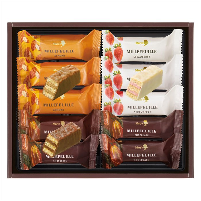 ■お歳暮専用商品となります。商品出荷日：11月4日から12月10日ごろ チョコレート×4、アーモンド・ストロベリー×各3 ■商品紹介：カラフルな個包装にときめく、選んで楽しいメリーの人気アソート開けた瞬間ときめきがあふれだす。ミルク、紅茶などのチョコレートとチョコレート菓子を集めました。選ぶ楽しさとおいしさにあふれています。 ■パッケージサイズ：19×22.7×3.7 ■商品重量（kg）：0.3 ■賞味期限・アレルゲン表示常温4ヶ月　小麦・乳 メーカー希望小売価格はメーカーカタログに基づいて掲載しています ■さまざまなギフトアイテムをご用意しております。 内祝　内祝い　お祝い返し　ウェディングギフト　ブライダルギフト　引き出物　引出物　結婚引き出物　結婚引出物　結婚内祝い　出産内祝い 命名内祝い　入園内祝い　入学内祝い　卒園内祝い　卒業内祝い　就職内祝い　新築内祝い　引越し内祝い　快気内祝い　開店内祝い　二次会 披露宴　お祝い　御祝　結婚式　結婚祝い　出産祝い　初節句　七五三　入園祝い　入学祝い　卒園祝い　卒業祝い　成人式　就職祝い　昇進祝い 新築祝い　上棟祝い　引っ越し祝い　引越し祝い　開店祝い　退職祝い　快気祝い　全快祝い　初老祝い　還暦祝い　古稀祝い　喜寿祝い　傘寿祝い 米寿祝い　卒寿祝い　白寿祝い　長寿祝い　金婚式　銀婚式　ダイヤモンド婚式　結婚記念日　ギフト　ギフトセット　セット　詰め合わせ　贈答品　お返し お礼　御礼　ごあいさつ　ご挨拶　御挨拶　プレゼント　お見舞い　お見舞御礼　お餞別　引越し　引越しご挨拶　記念日　誕生日　父の日　母の日　敬老の日 記念品　卒業記念品　定年退職記念品　ゴルフコンペ　コンペ景品　景品　賞品　粗品　お香典返し　香典返し　志　満中陰志　弔事　会葬御礼　法要 法要引き出物　法要引出物　法事　法事引き出物　法事引出物　忌明け　四十九日　七七日忌明け志　一周忌　三回忌　回忌法要　偲び草　粗供養　初盆 供物　お供え　お中元　御中元　お歳暮　御歳暮　お年賀　御年賀　残暑見舞い　年始挨拶　ボーリング大会　景品　レミパン　ゼリー　スターバックス 千疋屋　結婚式　そうめん　ローラアシュレイ　プリン　話題　ディズニー　カタログギフト　ティファール　ビタクラフト　ステンレスタンブラー　リラックマ のし無料　メッセージカード無料　ラッピング無料 ギフトにぴったりのアイテムをご紹介！ 贈り物に悩んでいる方へ、心温まるギフトアイテムを取り揃えました。高品質な食品、ふわふわのタオル、美しい食器、そしてセンスあふれる雑貨まで、幅広いラインナップであなたの大切な人への思いを伝えます。 特徴 高品質：厳選された素材と丁寧な製造工程で作られた商品ばかり。どれも長く愛用いただけます。 多用途：どんなシーンでも使える万能アイテムが揃っています。誕生日、結婚祝い、新築祝いなど、さまざまな場面に最適です。 デザイン：シンプルで洗練されたデザインから、カラフルで個性的なものまで、多彩なバリエーションをご用意。 お手頃価格：高品質ながら手ごろな価格で、コストパフォーマンスも抜群。 おすすめの用途とシーン 誕生日プレゼント：大切な人の特別な日を祝うために、実用的かつ心温まるギフトを。食品やタオルは、日常で役立つアイテムとして喜ばれます。 結婚祝い：新しい生活を始めるカップルに、美しい食器やおしゃれな雑貨を。幸せな家庭を築くお手伝いができます。 新築祝い：新しい家に引っ越した友人や家族へ、インテリアにぴったりの雑貨や実用的なタオルを。快適な生活をサポートします。 お返しギフト：感謝の気持ちを込めて、おしゃれで実用的なアイテムを。食品はもちろん、使い心地の良いタオルや美しい食器も喜ばれます。 季節の贈り物：お中元やお歳暮、季節の挨拶として、季節に合ったギフトを。夏には涼しげな雑貨、冬には温かみのあるタオルや食品が最適です。 贈る相手に合わせたおすすめ グルメな方へ：美味しい食品を贈れば、食卓が一層華やかに。特別な時間を演出します。 家庭的な方へ：ふわふわのタオルや使いやすい食器で、日常生活に彩りを。 オシャレな方へ：センスあふれる雑貨で、インテリアを一層魅力的に。 まとめ あなたの気持ちを込めたギフト選びをお手伝いします。どれも心を込めて選んだアイテムばかりです。大切な人への贈り物として、自信を持っておすすめします。 商品概要 [分類] 以下のような商品をお探しの方にオススメです。スイーツ スィーツ スウィーツ Sweets ケーキ お菓子 洋菓子 デザート おやつ 小腹対策 食品 食べ物 / チョコレートケーキ チョコレート ガトーショコラ チーズケーキ 生菓子 生ケーキ ベイクドチーズケーキ [評価・マスコミ] ランキング1位のおすすめ(お勧め オススメ) インスタ映え SNS 評判 今話題の人気商品 [サービス] 以下のサービスをご利用いだだけます。不可の場合あり。お取り寄せ 全国配送 全国発送 オーダー 注文 デリバリー 取寄せ 宅配 ネット通販 持ち運び可 / 送料無料 送料込み 無料ギフト対応 日持ち長い 長期保存 賞味期限が長い 名入れ 当日発送 お急ぎ便 即日配送 即日発送 翌日配送 翌日発送 前日に買う あす楽 明日楽 即納 翌日 あす着 明日届く 配送日指定可 冷凍保存可 冷凍保管 冷凍便 ギフトラッピング ギフト対応 予約 メッセージ付き 有料メッセージカード 有料お誕生日カード ホワイトデー当日お届け可能 [パッケージ] 　 以下のような包装でお届けします。詰め合わせ セット アソート 化粧箱入り ラッピング不要 個包装 小分け 手提げ袋（有償） 2重梱包 [デザイン] 以下のようなイメージをお求めの方におすすめです。お洒落 可愛い ゴージャス 高級感 プレミアム サプライズ感 美しい インパクト 面白い 珍しい 希少 驚き シンプル 上品 スタイリッシュ エレガント モダン [ご用途] 工夫次第で様々な用途でご利用いただけます。贈り物 プレゼント ギフト プチギフト 贈答品 お祝い 御祝い 退職祝い 内祝い 出産祝い 出産内祝い 入学祝い 卒業祝い ご褒美 手土産 お土産 お使い物 お返し お礼 ご挨拶 ご進物 お配り 配る ばらまき バレンタインデー バレンタインデイ ヴァレンタイン 友チョコ 義理チョコ 本命チョコ 逆チョコ バレンタインチョコ ホワイトデー ホワイトデイ ホワイトデーのお返し 七五三 ひな祭り こどもの日 ハロウィン クリスマス お中元 お年賀 ウインターギフト 御中元 御歳暮 サマーギフト 残暑見舞い お歳暮 母の日 父の日 敬老の日 敬老会記念品 敬老会 結婚祝い 結婚内祝い 結婚記念日 結婚式二次会 二次会のプチギフト 結婚披露宴の引き出物 引き菓子 ウエディングパーティー 成人祝い 長寿祝い 還暦祝い 古希祝い 古稀祝い 喜寿祝い 傘寿祝い 米寿祝い 卒寿祝い 白寿祝い 紀寿祝い 百寿祝い 成人式 セレモニー イベント 内祝い 快気祝い 快気内祝い 出産内祝い 出産祝い 記念日 お返し ご進物 御使い物 お礼 ご挨拶 御礼 ご祝儀 祝儀の品 お使い物 ノベルティー 粗品 景品 長寿 法事 法要 仏事 年忌法事 志 粗供養 供養返し 香典返し 満中陰志 御供え お供え 御供物 弔事 七五三 ひな祭り 入学祝い 卒業祝い 卒園祝い 退職祝い 入社祝い 成人式 成人式のお祝い 朝食 食事代わり ティータイム ブレイクタイム ホームパーティー クリスマスケーキ 誕生日プレゼント 誕生祝い バースデーケーキ 学校 会社 職場 法人 取引先 部活 イベント サークル 介護施設 [おすすめの方] 以下のような様々なお客様にお喜びいただいております。10代 20代 30代 40代 50代 60代 70代 80代 90代 100歳以上 お母さん お父さん ママ パパ 兄弟姉妹 彼氏 彼女 恋人 義理の母 叔父さん 親戚の お嬢さん 大家族 家族 赤ちゃん 祖父 祖母 叔父 叔母 孫 おじいちゃん おばあちゃん じいじ ばあば 夫 旦那 妻 奥様 お嫁さん 奥さん 親 両親 娘 同僚 友達 仲間 友人 親友 上司 部下 先輩 後輩 お世話になった方 恩師 先生 大人数 女友達 法人 女性 男性 大人 子ども 子供用 小学生 中学生 高校生 男の子 女の子 辛党 甘党 甘いものが苦手 高齢者 お年寄り [その他おすすめ] 以下のような商品に興味のある方にもオススメです。大量 大量購入 財布に優しい 大人数 業務用 大量スイーツ お試し コスパ良い /カラフルな個包装にときめく、選んで楽しいメリーの人気アソート開けた瞬間ときめきがあふれだす。ミルク、紅茶などのチョコレートとチョコレート菓子を集めました。選ぶ楽しさとおいしさにあふれています。