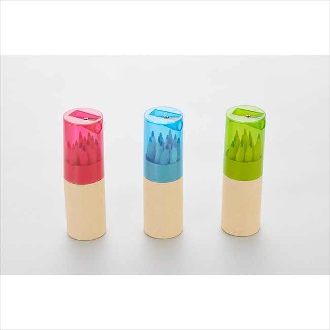 ■セット内容：色えんぴつ12pcs×1 ■商品サイズ：φ34×113mm ■荷姿：ポリ袋入 メーカー希望小売価格はメーカーカタログに基づいて掲載しています ■さまざまなギフトアイテムをご用意しております。 内祝　内祝い　お祝い返し　ウェディングギフト　ブライダルギフト　引き出物　引出物　結婚引き出物　結婚引出物　結婚内祝い　出産内祝い 命名内祝い　入園内祝い　入学内祝い　卒園内祝い　卒業内祝い　就職内祝い　新築内祝い　引越し内祝い　快気内祝い　開店内祝い　二次会 披露宴　お祝い　御祝　結婚式　結婚祝い　出産祝い　初節句　七五三　入園祝い　入学祝い　卒園祝い　卒業祝い　成人式　就職祝い　昇進祝い 新築祝い　上棟祝い　引っ越し祝い　引越し祝い　開店祝い　退職祝い　快気祝い　全快祝い　初老祝い　還暦祝い　古稀祝い　喜寿祝い　傘寿祝い 米寿祝い　卒寿祝い　白寿祝い　長寿祝い　金婚式　銀婚式　ダイヤモンド婚式　結婚記念日　ギフト　ギフトセット　セット　詰め合わせ　贈答品　お返し お礼　御礼　ごあいさつ　ご挨拶　御挨拶　プレゼント　お見舞い　お見舞御礼　お餞別　引越し　引越しご挨拶　記念日　誕生日　父の日　母の日　敬老の日 記念品　卒業記念品　定年退職記念品　ゴルフコンペ　コンペ景品　景品　賞品　粗品　お香典返し　香典返し　志　満中陰志　弔事　会葬御礼　法要 法要引き出物　法要引出物　法事　法事引き出物　法事引出物　忌明け　四十九日　七七日忌明け志　一周忌　三回忌　回忌法要　偲び草　粗供養　初盆 供物　お供え　お中元　御中元　お歳暮　御歳暮　お年賀　御年賀　残暑見舞い　年始挨拶　ボーリング大会　景品　レミパン　ゼリー　スターバックス 千疋屋　結婚式　そうめん　ローラアシュレイ　プリン　話題　ディズニー　カタログギフト　ティファール　ビタクラフト　ステンレスタンブラー　リラックマ のし無料　メッセージカード無料　ラッピング無料■セット内容：色えんぴつ12pcs×1 ■商品サイズ：φ34×113mm ■荷姿：ポリ袋入