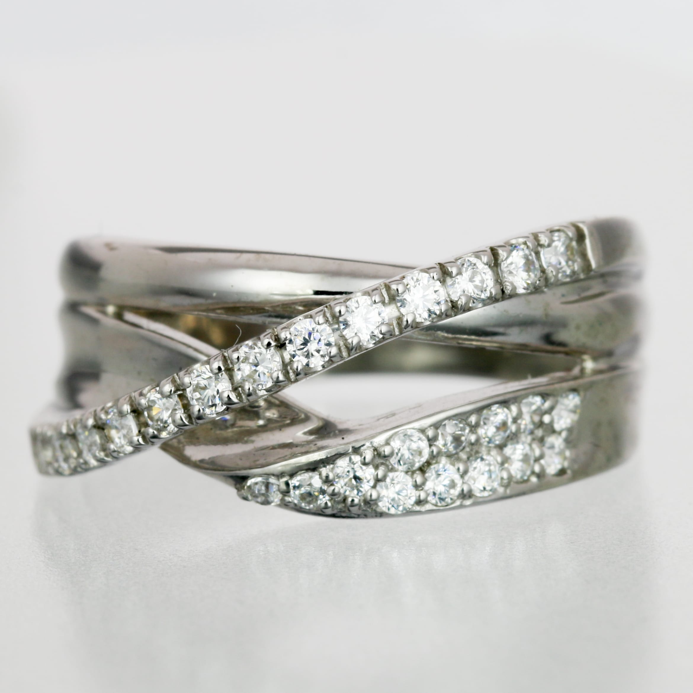 ホワイトゴールド リング K18 イエローゴールド ホワイトゴールド ピンクゴールド ファッションリング 天然ダイヤ ダイヤモンドリング 品質保証書 金属アレル...