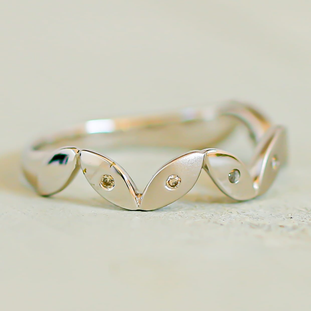 プラチナ リング Pt900 ファッションリング 天然ダイヤ ダイヤモンド リング 品質保証書 金属アレルギー 日本製 おしゃれ ジュエリー プレゼント ギフト クリスマス 卒業式 入学式 卒園式 入園式 お祝い