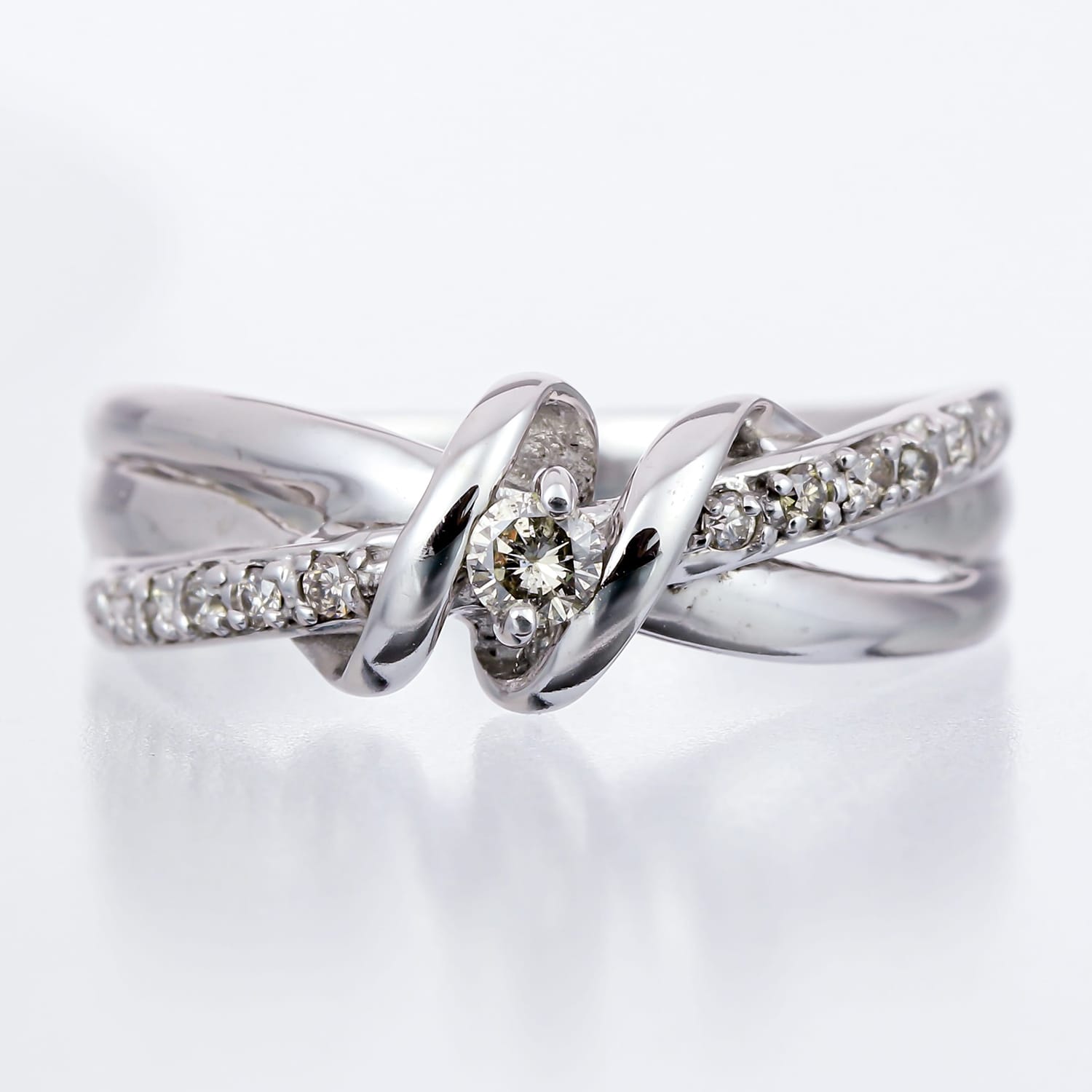 ダイヤモンドリング シルバー925 シルバーリング ファッションリング 天然ダイヤ ダイヤモンド リング 品質保証書 金属アレルギー 日本製 おしゃれ ジュエリ...