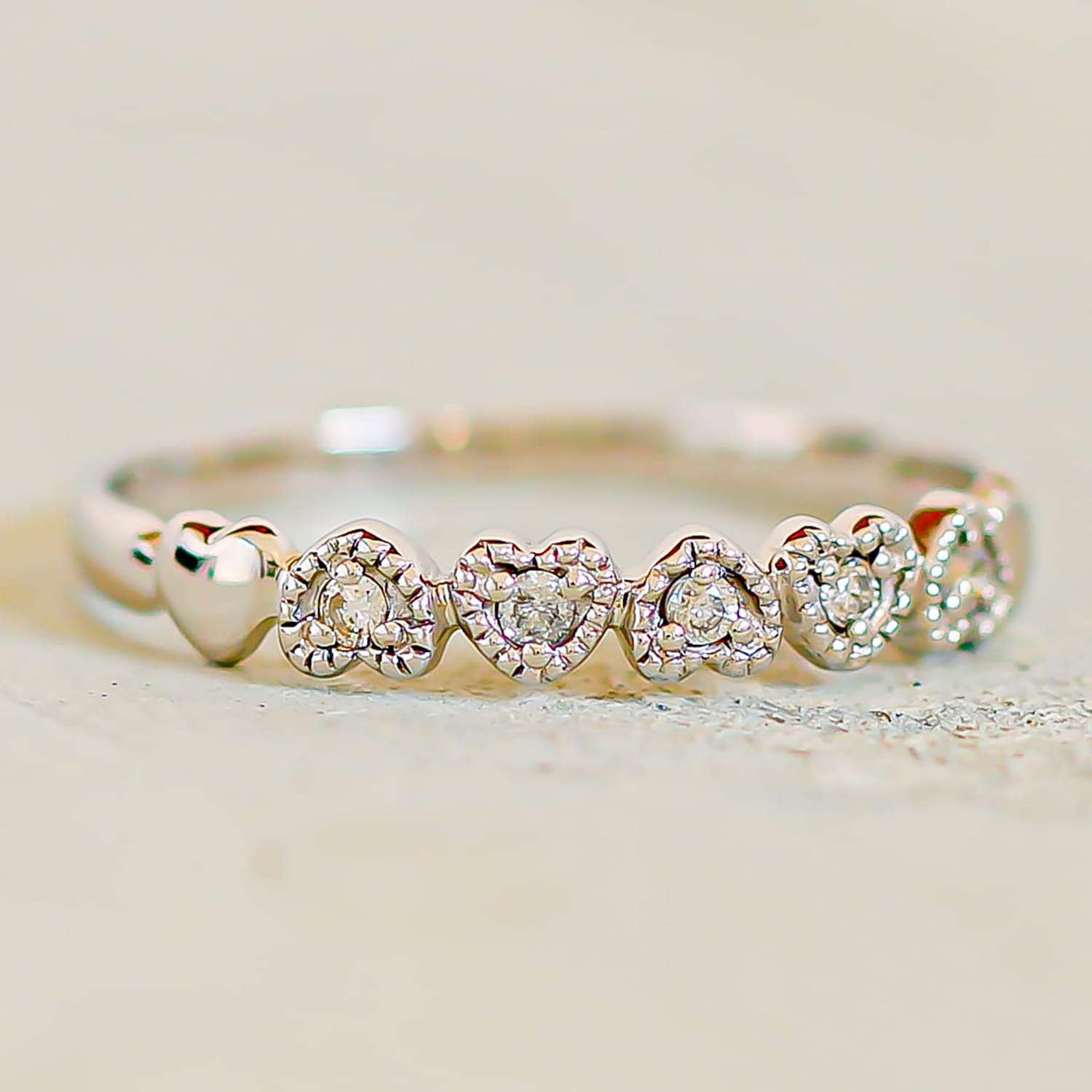 エタニティ リング ダイヤモンド プラチナ900 ファッションリング 天然ダイヤ 品質保証書 金属アレルギー 日本製 おしゃれ ジュエリー プレゼント ギフト ...