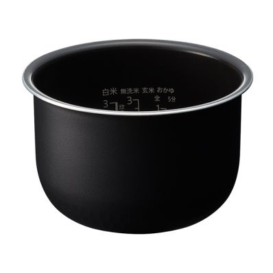 シャープ[SHARP] 【2343800349】 炊飯器用 内釜（234 380 0349） 【純正品】【適合本体品番】KS-H5E7-KK、KS-H5E7-KW、KS-HF05B-B、KS-HF05B-W、KS-SF05H-W【適合本体品番を必ずご確認ください】部品ご購入の際には、お手持ちの本体品番と適合するか、必ずご確認をお願いいたします。同じ部品のように見えても、適合しない場合は取り付けできません。またお取り寄せ品のため、返品、交換もできません。本体の故障の原因になります。【本体適合の調べ方】1．お手持ちの本体の取扱説明書を見る。2．商品名の適合品番にお手持ちの本体があるか、確認する。3．メーカーに確認する。4．弊社にお問い合わせいただく（2〜3営業日ほどお時間いただきます。本体品番をお知らせください）ご不在時の商品配達のご連絡のため、電話番号はなるべく携帯電話の番号を入力してください。