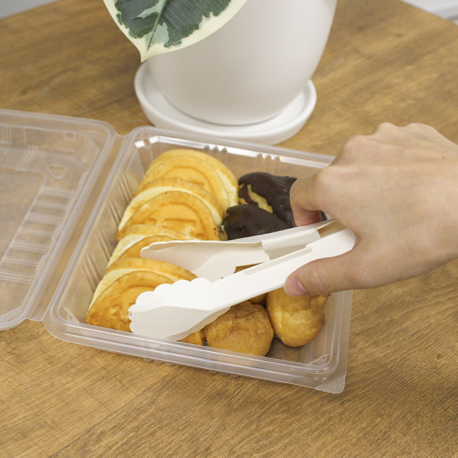 【エコトング 使い捨てトング 600本】トング 使い捨て 紙 紙製 バイキング ビュッフェ バーベキュー パ..