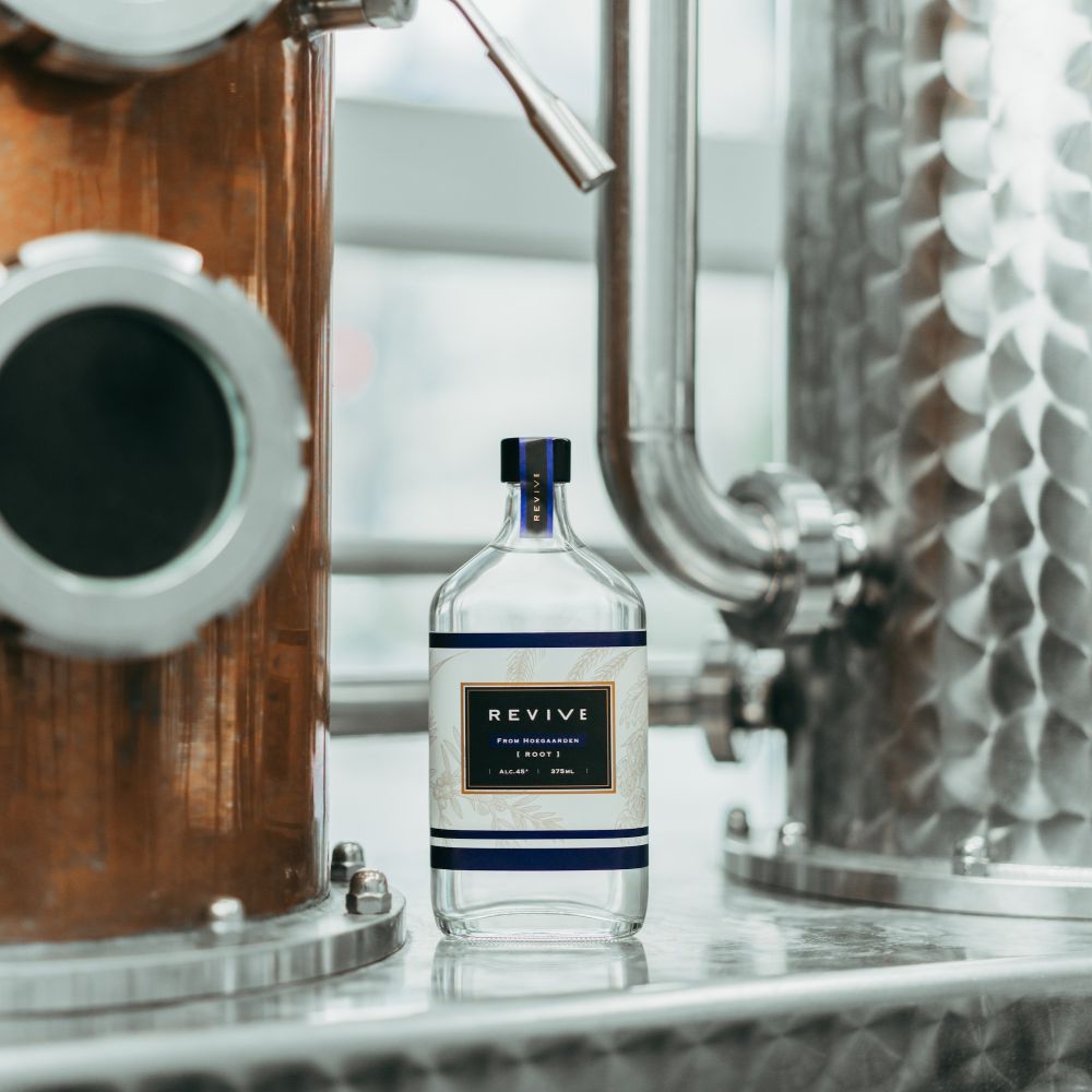 ビールからできたクラフトジン REVIVE from Hoegaarden（リバイブ　フロム　ヒューガルデン）375ml アルコール度45％ ベルギーホワイトビールの「ヒューガルデン・ホワイト」を再利用 エシカル・スピリッツ(株)
