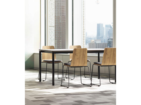 【メーカー直送】コクヨ/ミケット サークル脚メッキ脚 座パッド付 座PVCホワイト【代引不可】【組立・設置・送料無料】 [3]