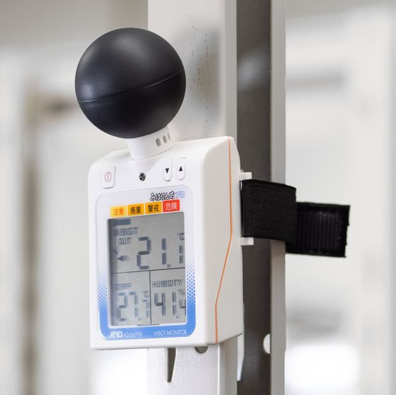 �ڥޥ饽������2000�ߥ����ݥ���ݥ����2�ܡۥ�������ɥǥ� �����դ�Ǯ��ɻؿ��� AD-5698B �Ķ���¬ ��¬�� ���̴�