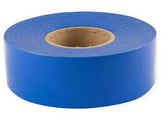 【仕様】●カラー：青●幅（mm）：30●長さ（m）：45●厚さ（mm）：0．12●入数：1巻●材質：PVC●−40℃まで色、形、強度を保つ。●UVカット機能付●過酷な状況下でも最高の耐久性を発揮します。●非粘着【備考】※メーカーの都合により、パッケージ・仕様等は予告なく変更になる場合がございます。【検索用キーワード】エスコ　ESCO　えすこ　EA983DB−73　EA983DB73　30mm×45m耐候マーキングテープ　非粘着　蛍光　マーキングテープ　土木・建築資材　塗装・養生・内装用品　R750LE