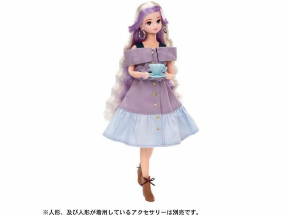 【商品説明】ショートブーツ、バッグ、ティーポット、ティーカップ、ティーソーサー、トゥンカロン（2）種のセットです。【仕様】●対象年齢：3才から●セット内容：ワンピース×1、ベルト×1、ケープ×1、トゥンカロン（ハート）×1、トゥンカロン（ラウンド）×1、ティーソーサー×2、ティーカップ×1、ティーポット（ふたつき）×1、バッグ×1、ブーツ×1※人形は別売です。（C）TOMY【備考】※メーカーの都合により、パッケージ・仕様等は予告なく変更になる場合がございます。【検索用キーワード】タカラトミー　たからとみー　TOMY　TAKARATOMY　リカちゃん　＃Licca　ハッシュタグリカ　ハッシュタグ　＃リカ　ハッシュタグLicca　チルカフェタイムウェア　チルカフェタイム　カフェ　チルカフェ　ドール　人形　4904810211150　きせかえ　きせかえ人形　玩具　おもちゃ　TOY＿04　xmas＿1　R704MKオフショルダーのシャツワンピースに白いケープをコーディネート