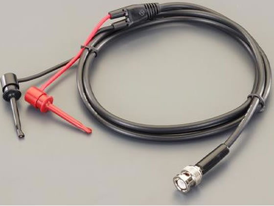 【仕様】●メーカー…テイシン電機　●型番…CCA−101−015　●リード線…RG−58A　●インピーダンス…50Ω　●絶縁耐圧…AC100V（1分以上）　●絶縁抵抗…DC500V（100MΩ以上）　●全長…1500mm　●ケーブル径…φ4．95mm　●BNCコネクタ／ICクリップ分岐（圧着）　●ICクリップ側は赤と黒で分岐しています。　●通信機器や計測機器の導通・回路チェックなどに使用できます。　●RoHS2対応品【備考】※メーカーの都合により、パッケージ・仕様等は予告なく変更になる場合がございます。【検索用キーワード】エスコ　えすこ　ESCO　Esco　テスター及び計測器　電気計測　同軸テストリード　テストリード　IT・テスト・安全機器　計測器　R693NL