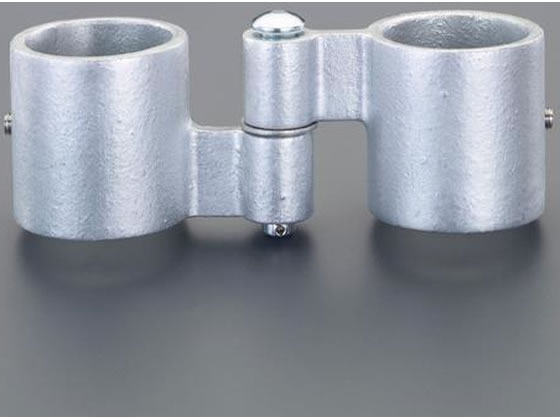 【仕様】●適用パイプ…48．6mm　●サイズ（W×D×H）…178×60×60mm　●重量…1070g　●材質…ダクタイル（溶融亜鉛メッキ仕上げ）　●止めビス…ステンレスビス（M8−8mm）　●締付工具…六角レンチ（4mm）　●パイプと金具接続時の引張強度…578Kg（参考値）　●パイプ締付時のトルク目安…12．5N（参考値）　●単管パイプφ48．6mm用　●屋外専用シリーズ　●表面処理に溶融亜鉛メッキを採用しているため、サビに強い製品です。　●ビスが目立たずスマートな外観です。【備考】※メーカーの都合により、パッケージ・仕様等は予告なく変更になる場合がございます。【検索用キーワード】エスコ　えすこ　ESCO　Esco　建築金物及び家具金物（スチール　木材）　［単管サイズ］パイプジョイント　［単管サイズ］パイプジョイント　48．6mmパイプジョイント用丁番　48．6mm　パイプジョイント用丁番　EA948TF−24　EA948TF24　作業用品・工具　水道・空調配管用工具　R839NR