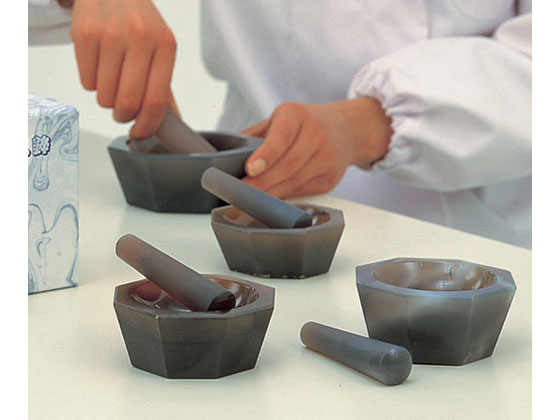 アズワン メノー乳鉢(深型) 100X120X40 (2-888-06) 《研究・実験用機器》