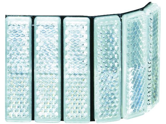 【レビュー投稿で100円OFFクーポン】【お取り寄せ】キャットアイ レフテープ 50mm×70mm 白 (1個入) RR-..